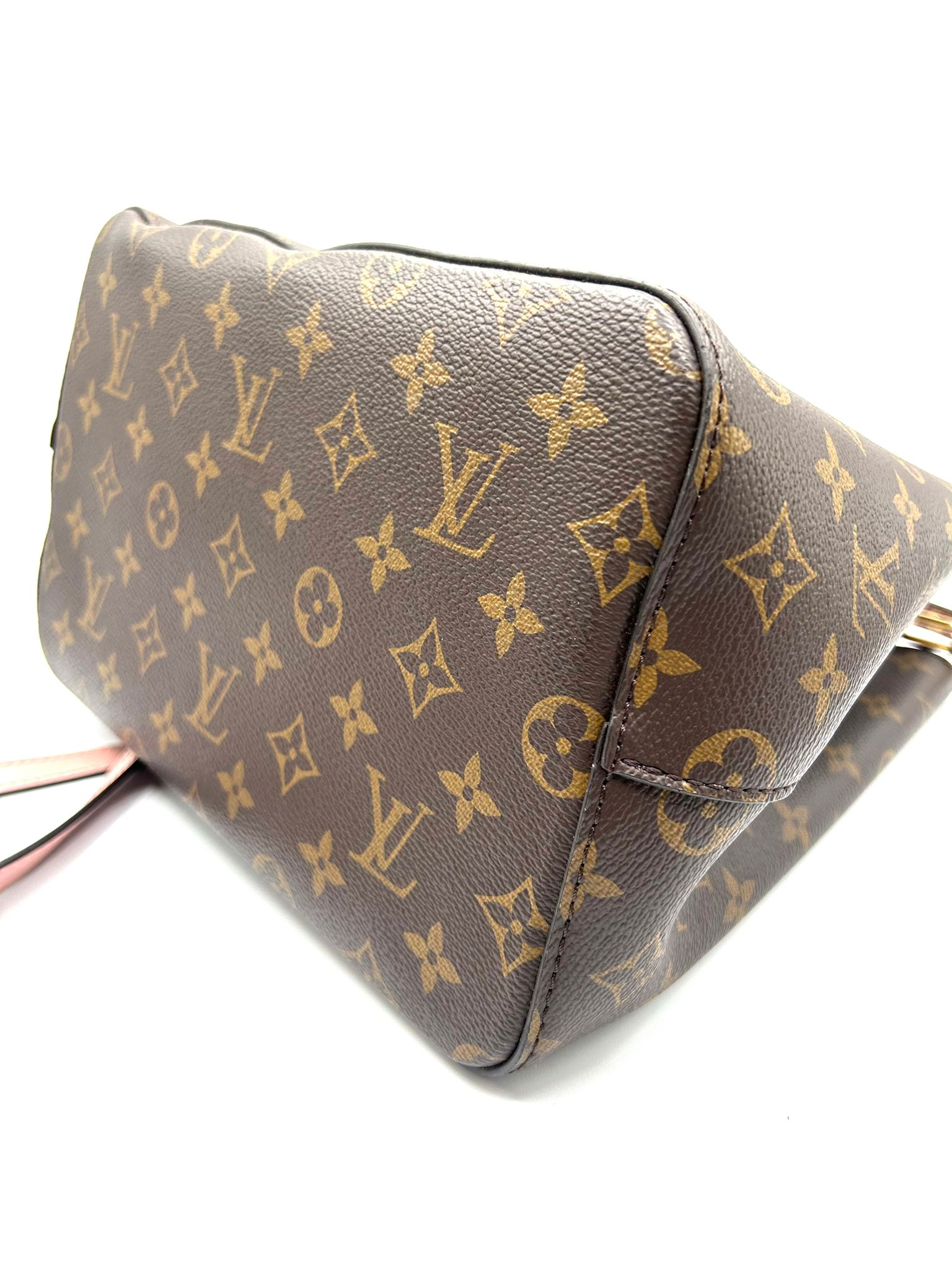 Louis Vuitton NeoNoé Monogram
