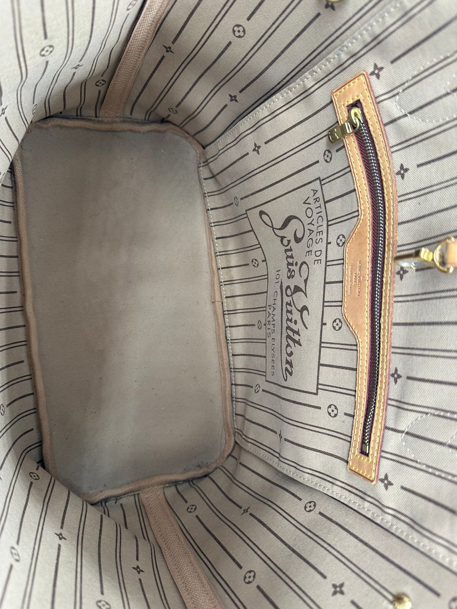 Louis Vuitton Neverfull MM
