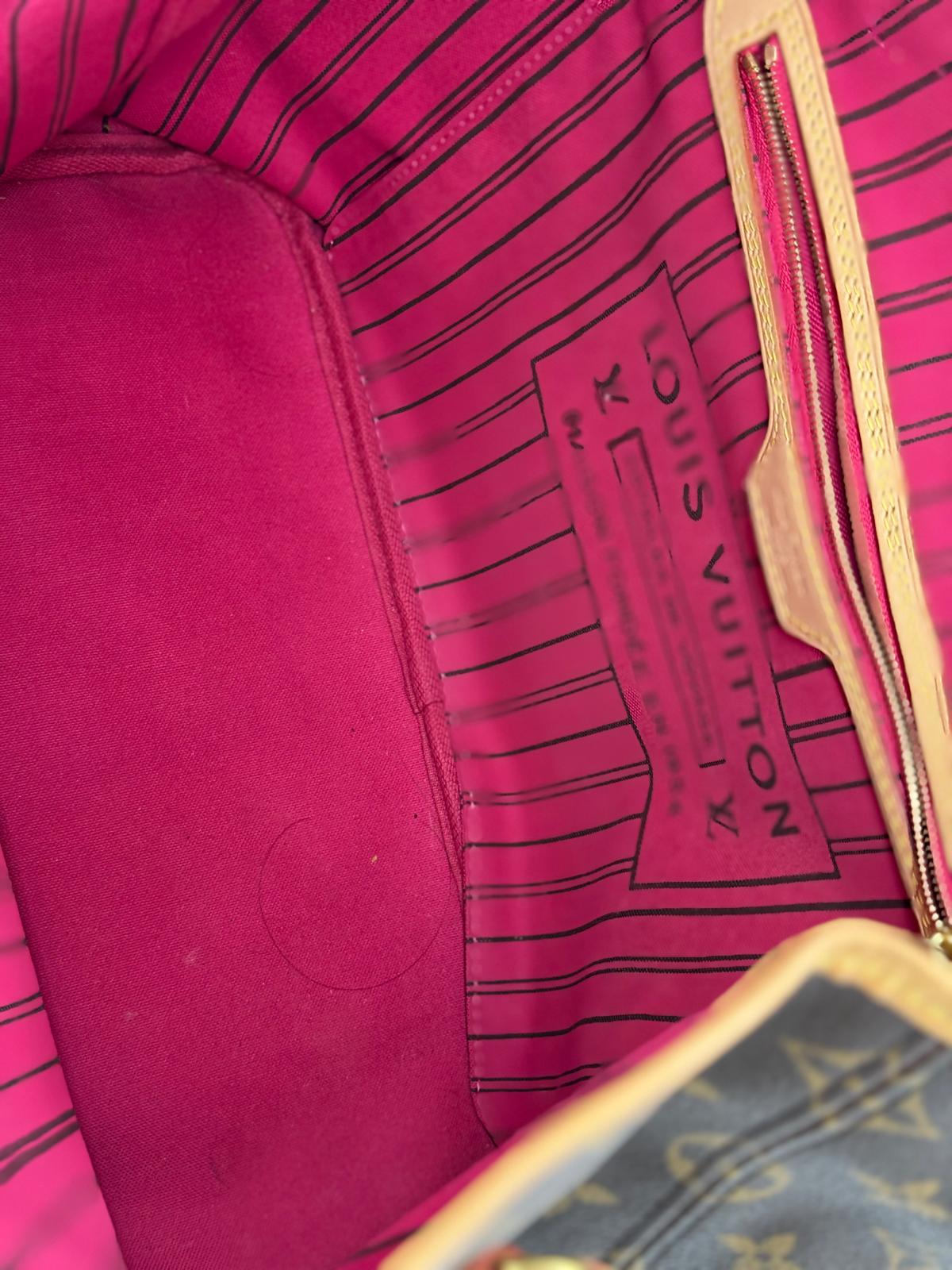 louis vuitton neverfull MM + pochette
