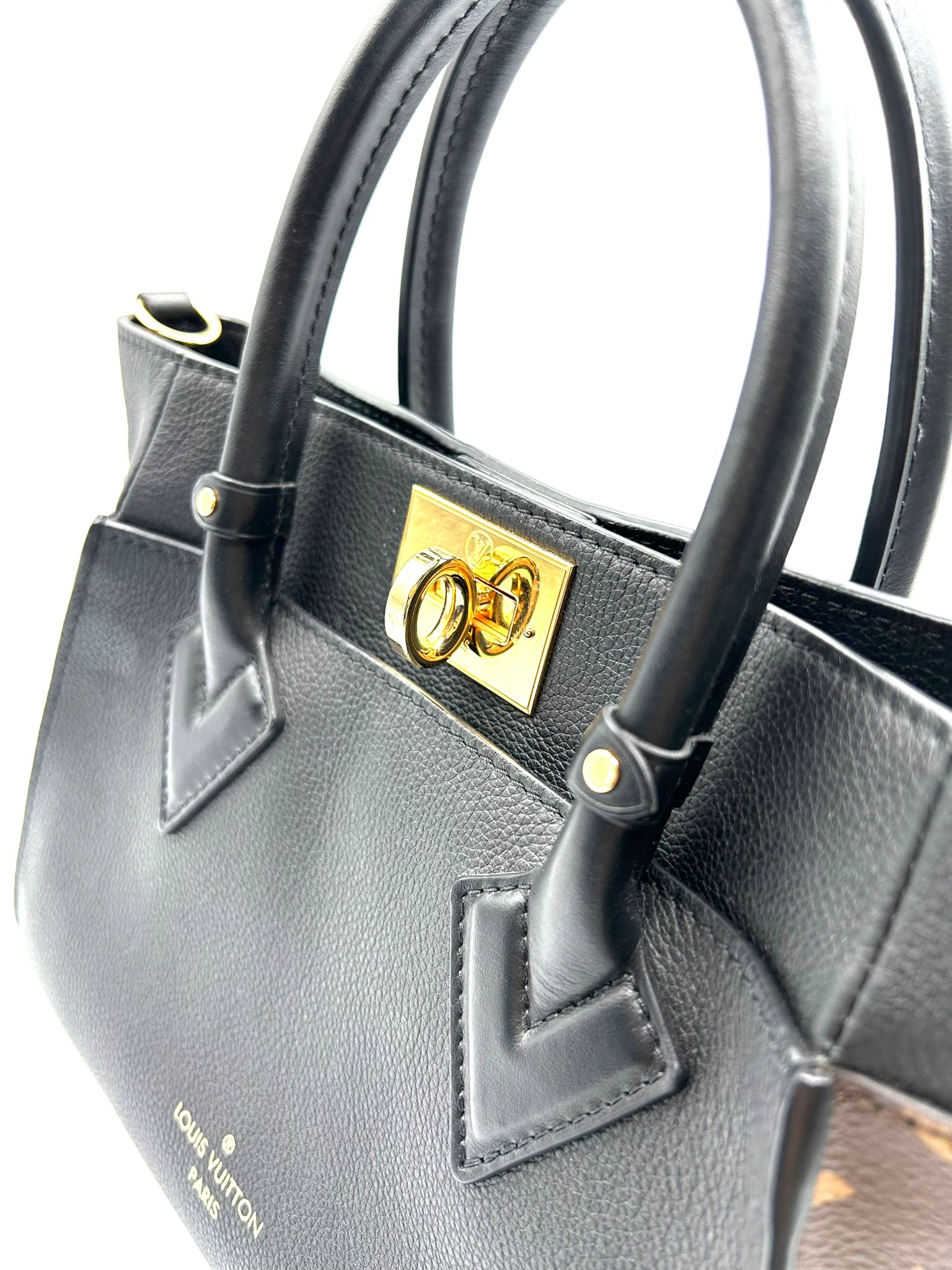 Louis Vuitton On My Side