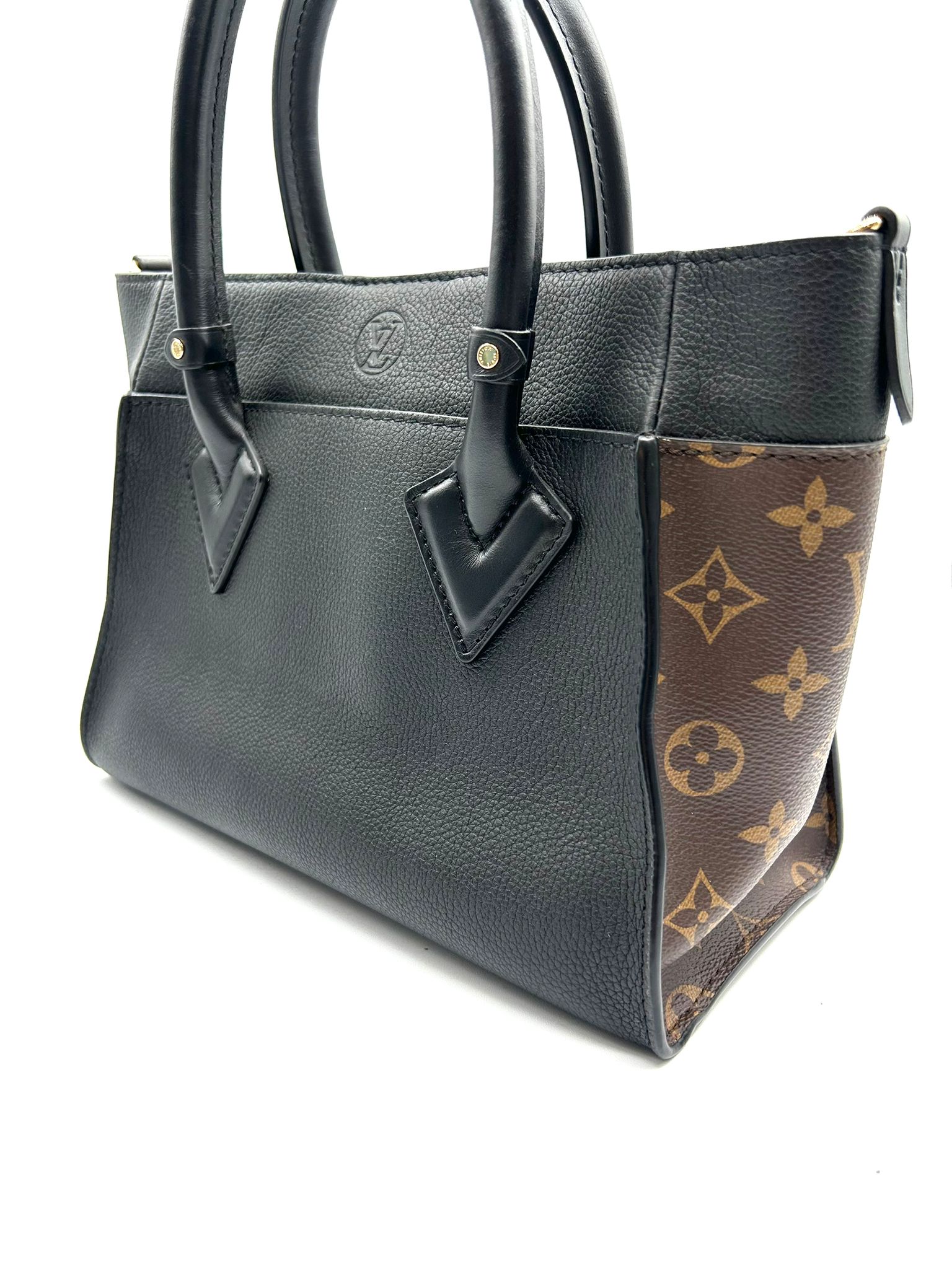 Louis Vuitton On My Side