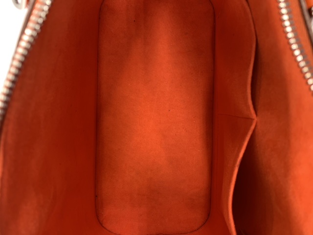 Louis Vuitton Orange Epi Alma PM Naranja