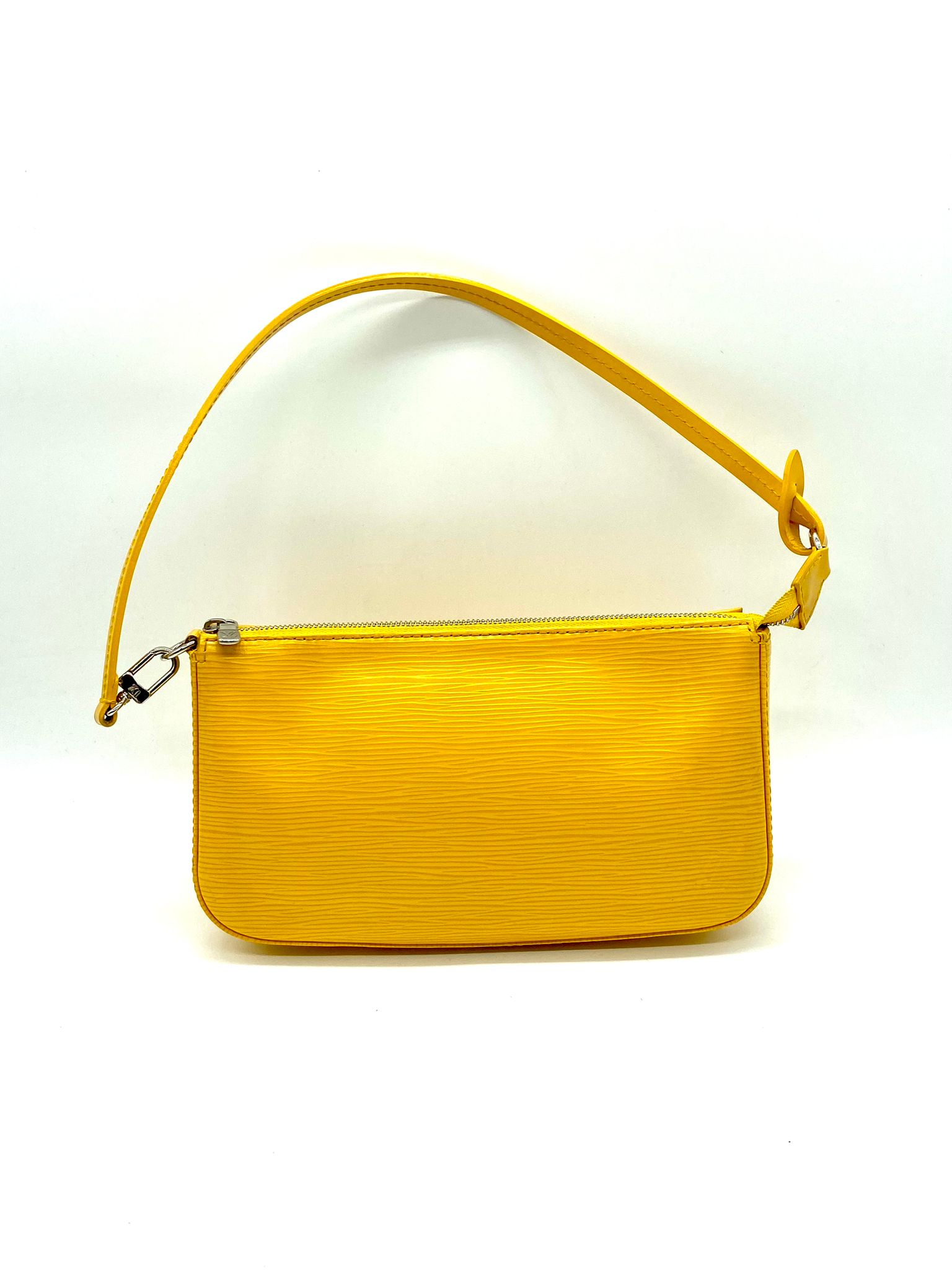 louis vuitton pochette