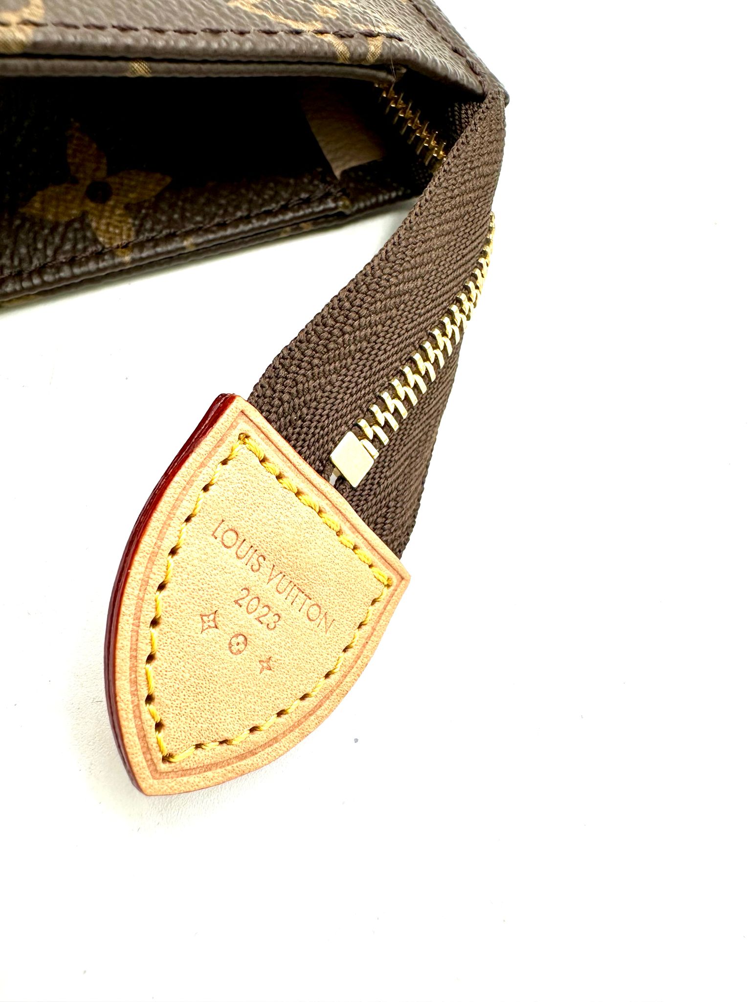 Louis Vuitton Pochette