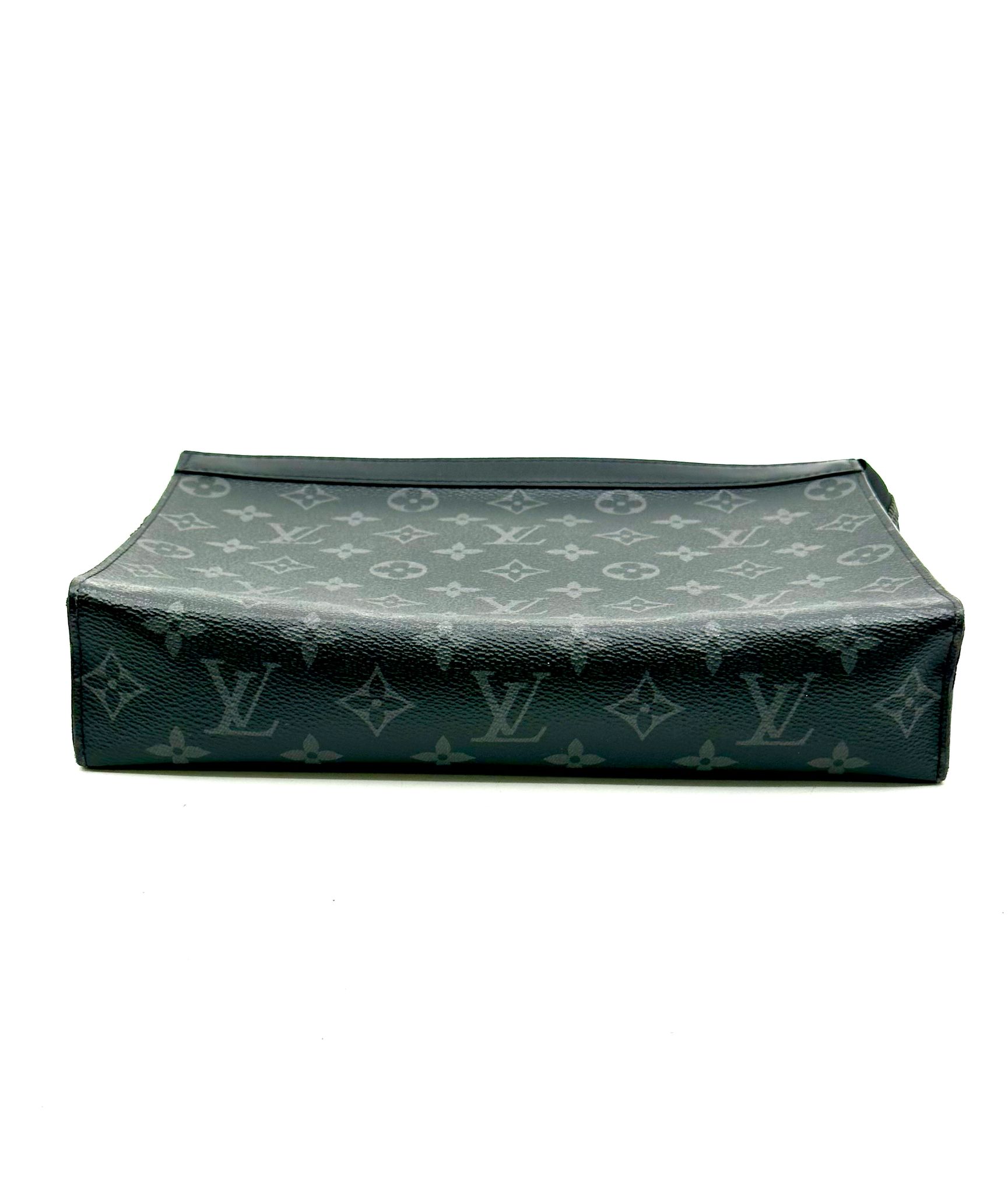 Louis Vuitton Pochette Voyage