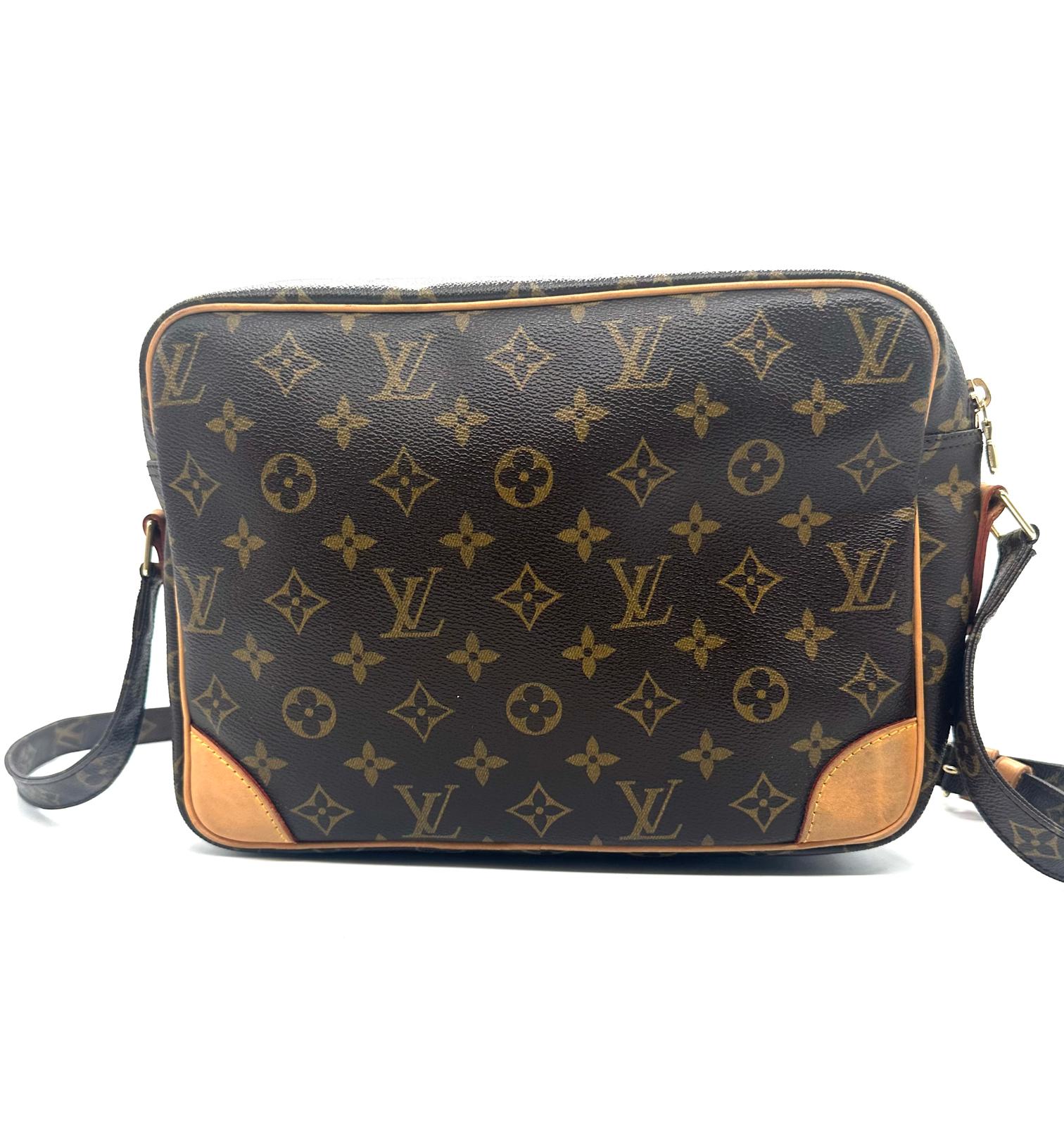 louis vuitton reporter