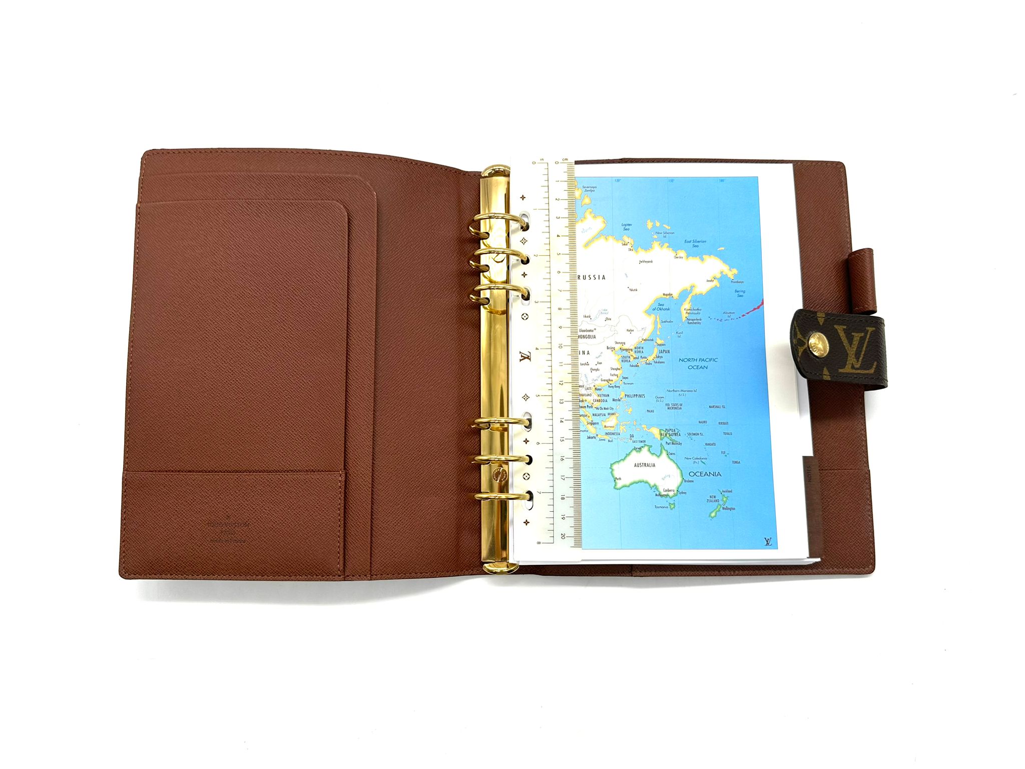 Louis Vuitton ring agenda