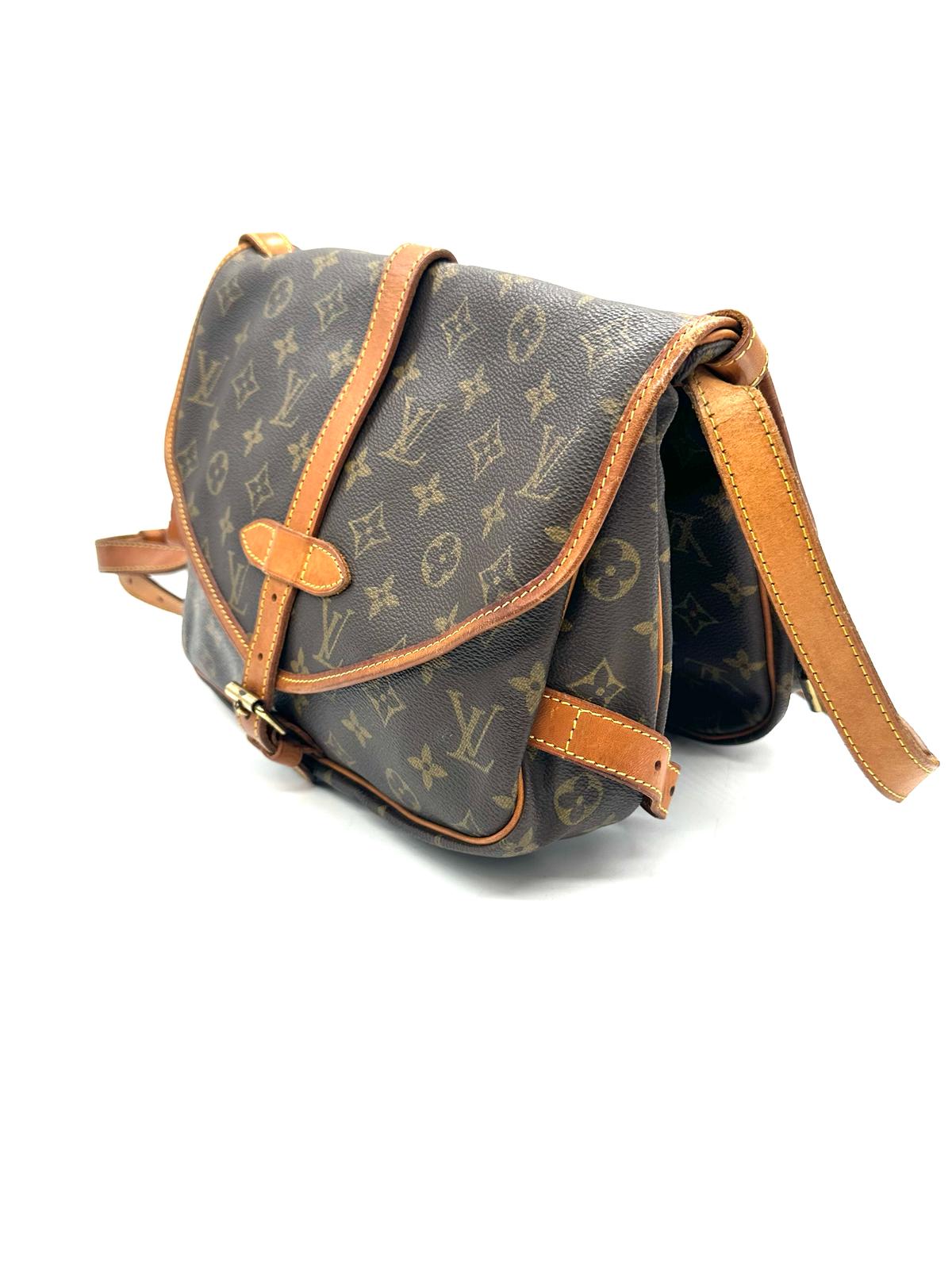 Louis Vuitton Saumur 30