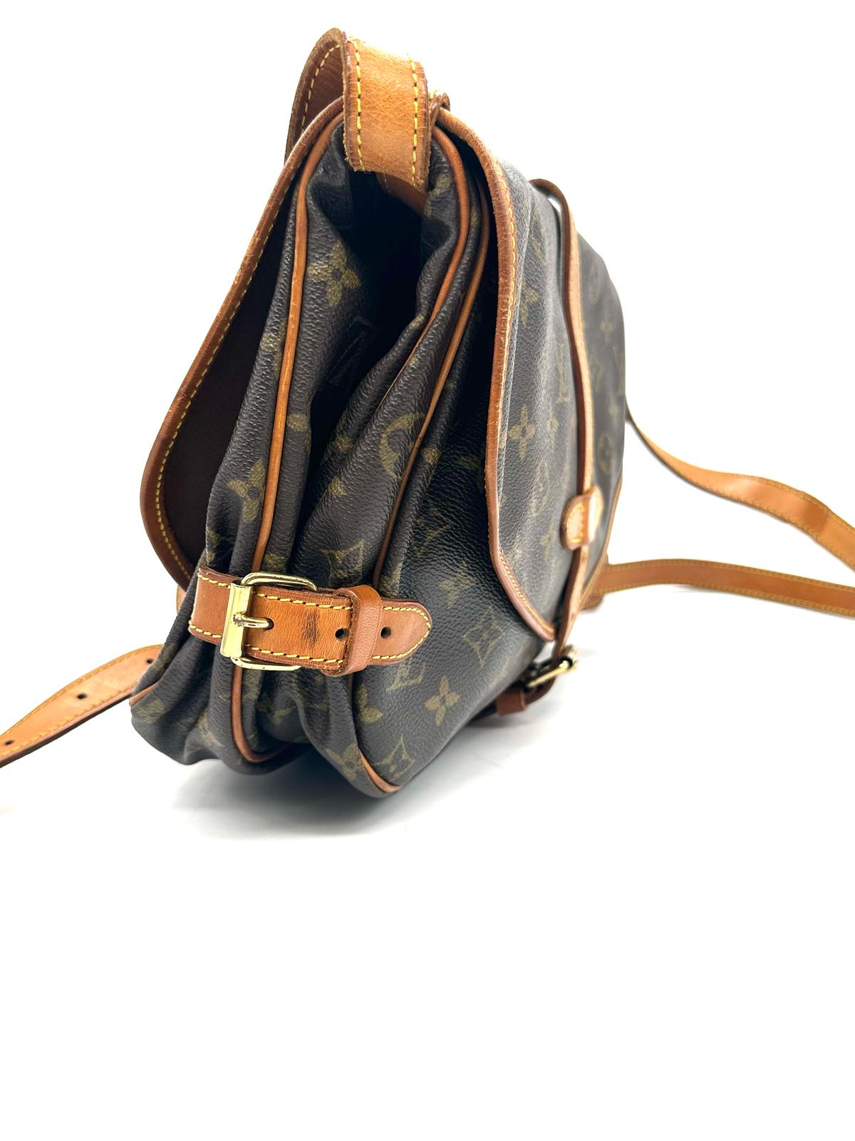 Louis Vuitton Saumur 30