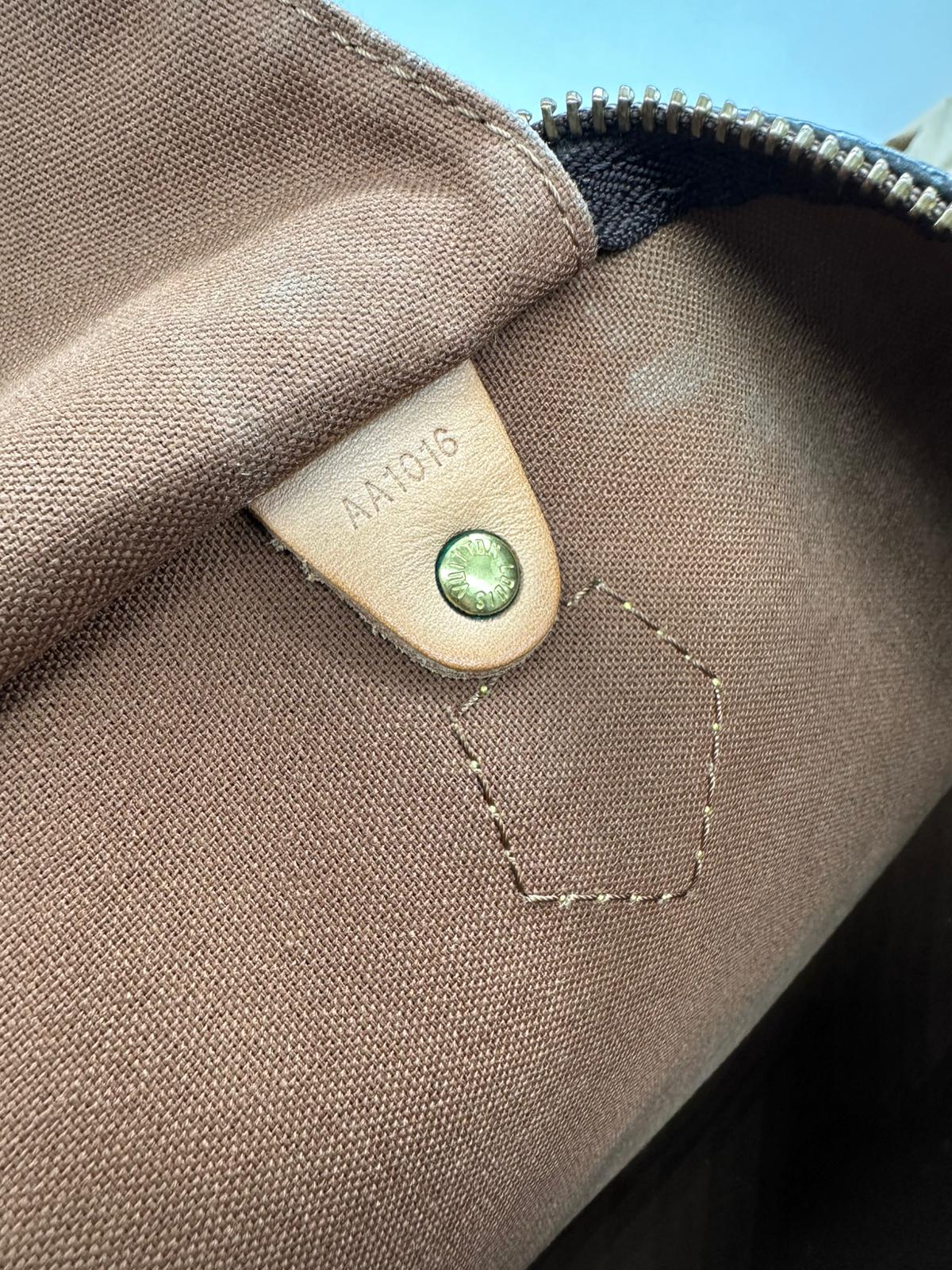 Louis Vuitton Speedy 40