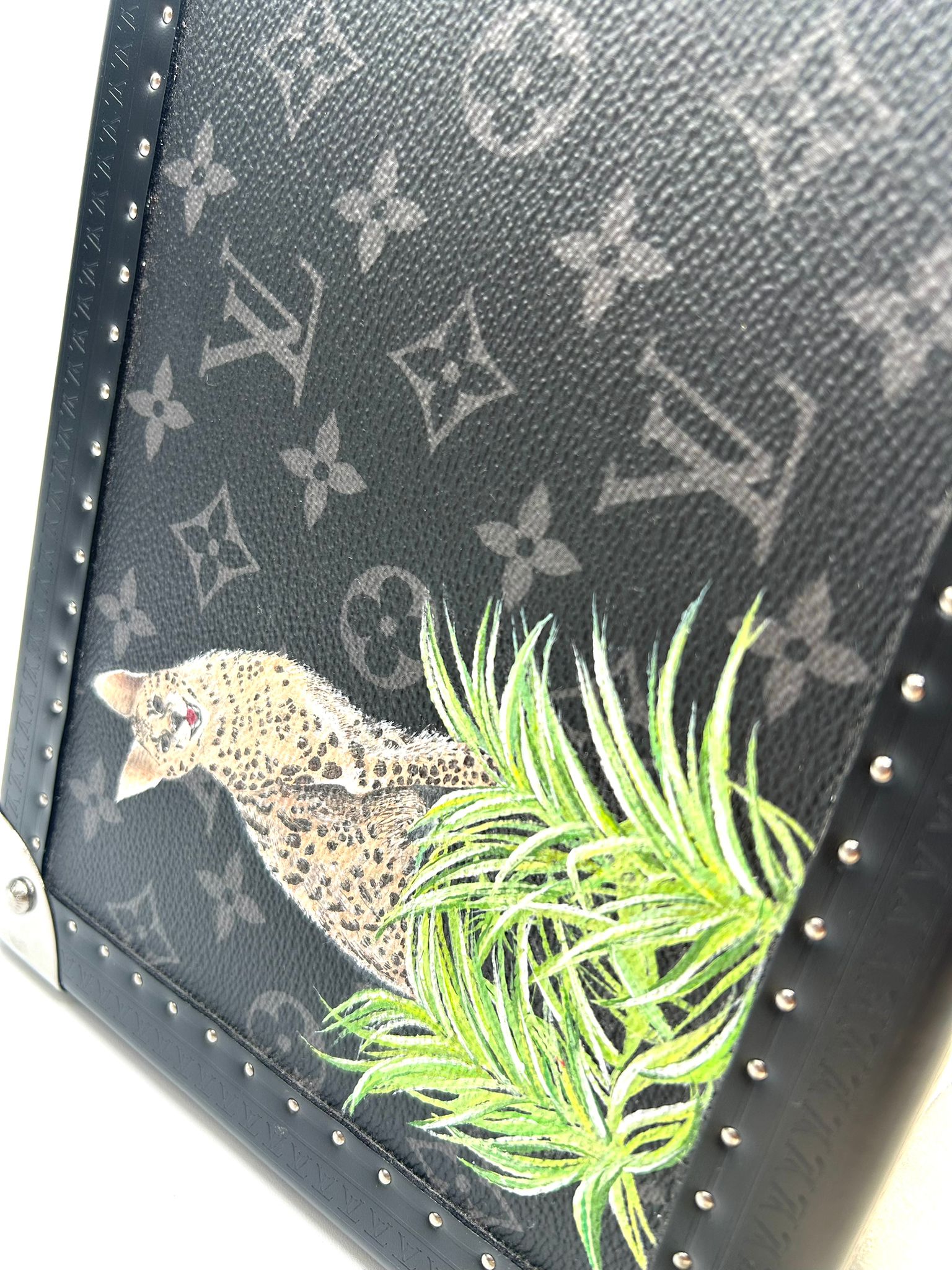 louis vuitton trunk