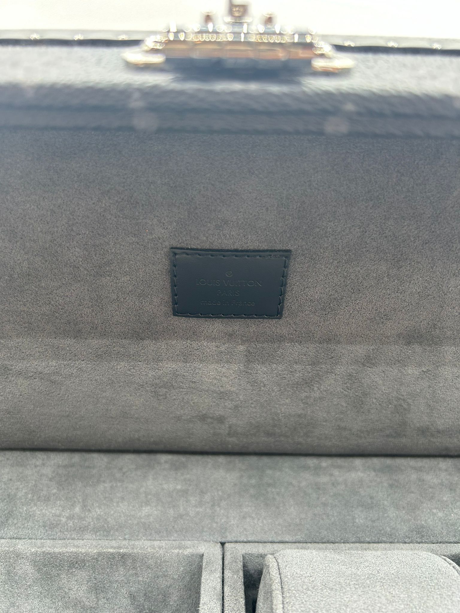 louis vuitton trunk