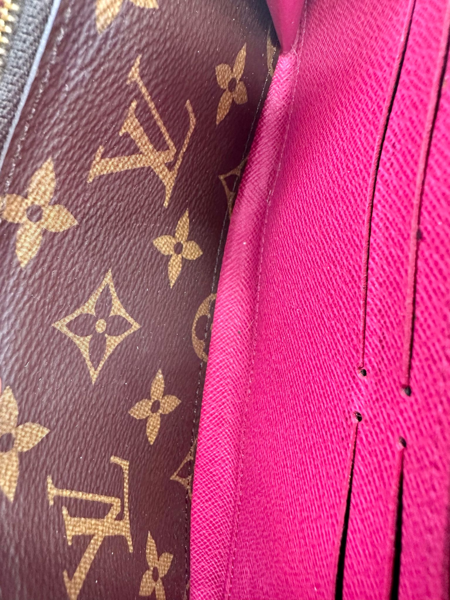 Louis Vuitton Zippy