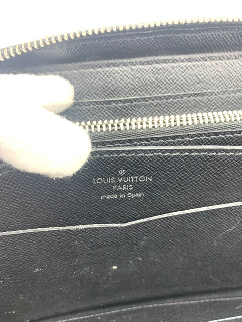 Louis Vuitton Zippy XL Damier