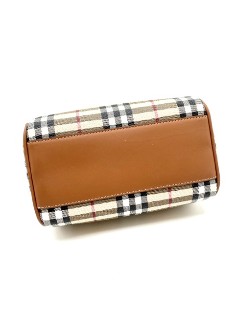 Mini Burberry bowling