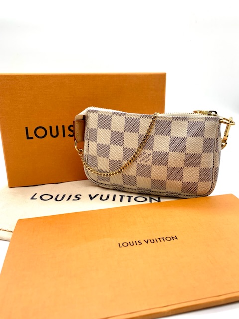 Mini pochette accessoires Louis Vuitton