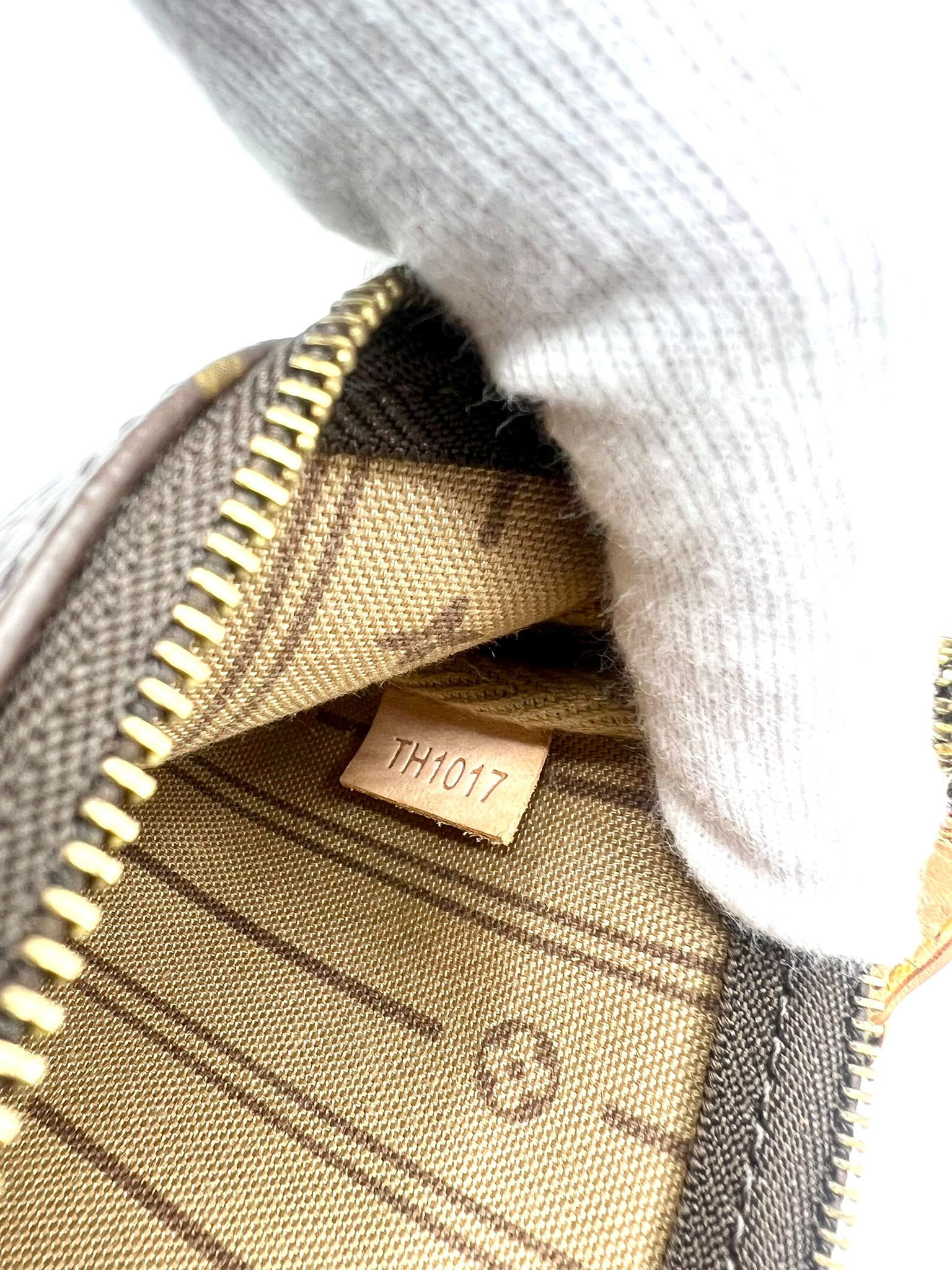 mini pochette louis vuitton