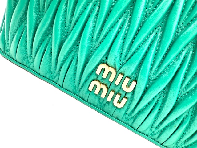 Miu Miu Matelassé verde