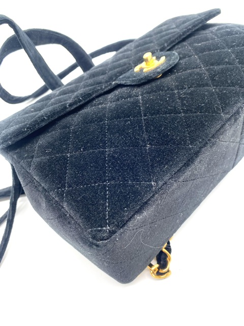 Mochila terciopelo Chanel