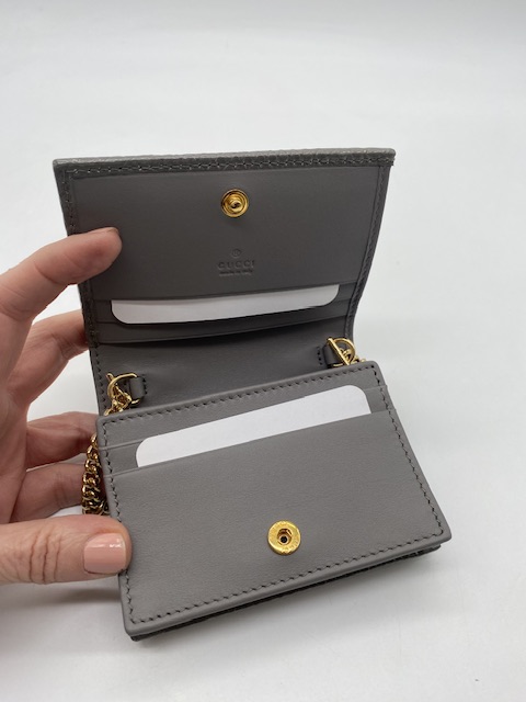 Monedero Zummy Gucci en piel de serpiente
