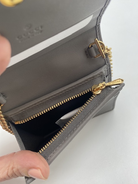 Monedero Zummy Gucci en piel de serpiente