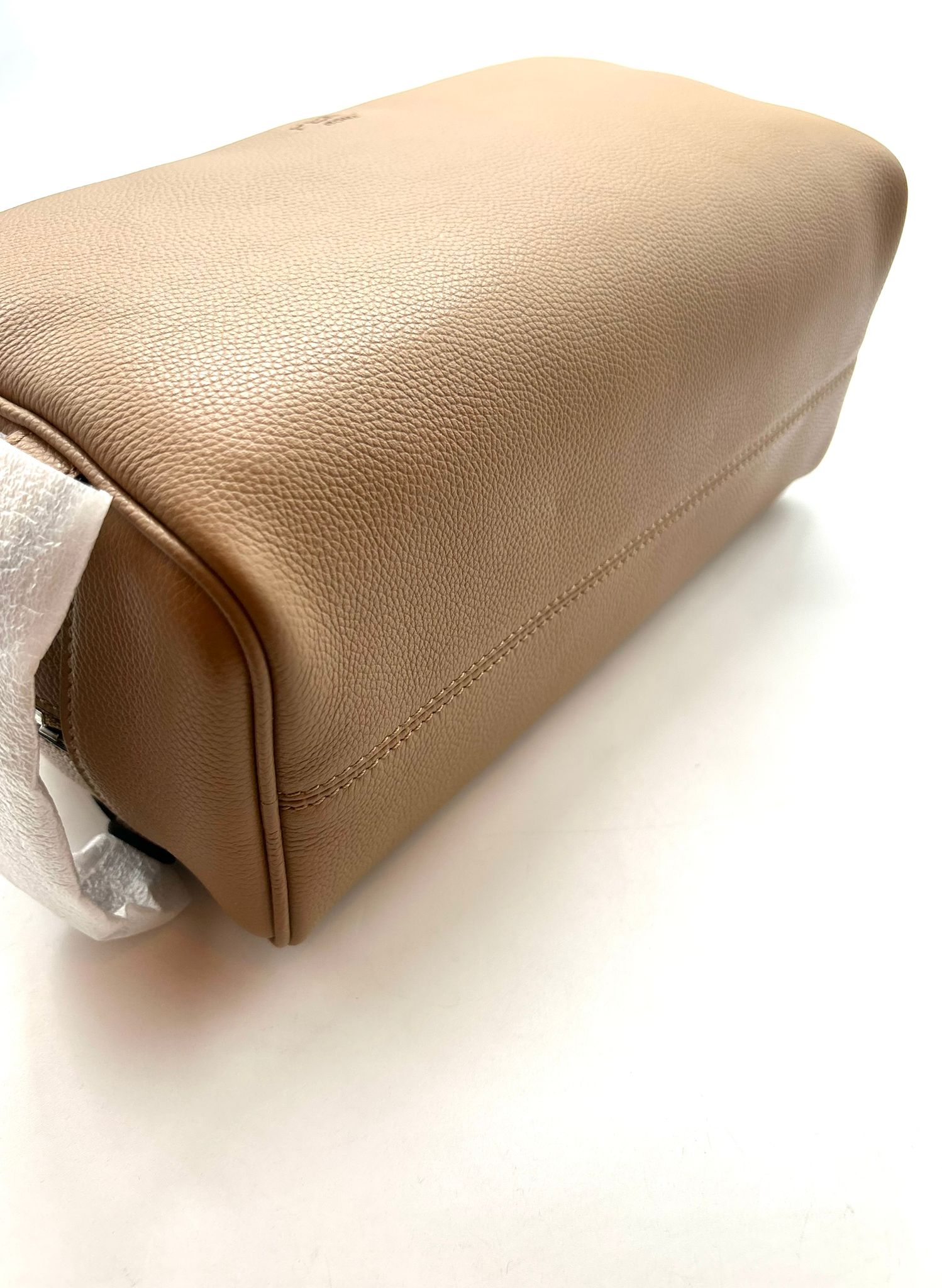 neceser fendi