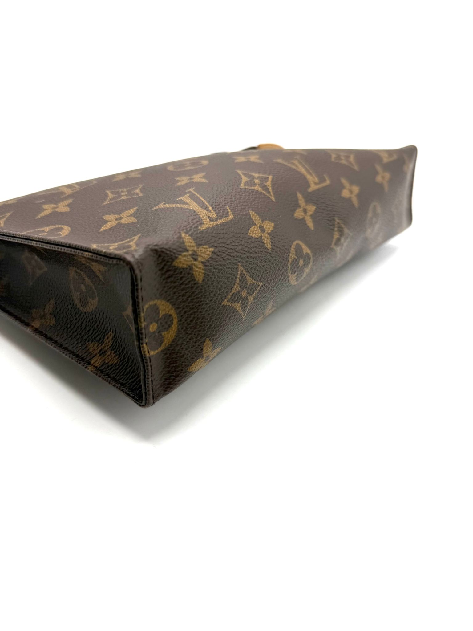 Neceser Louis Vuitton Toiletry Pouch