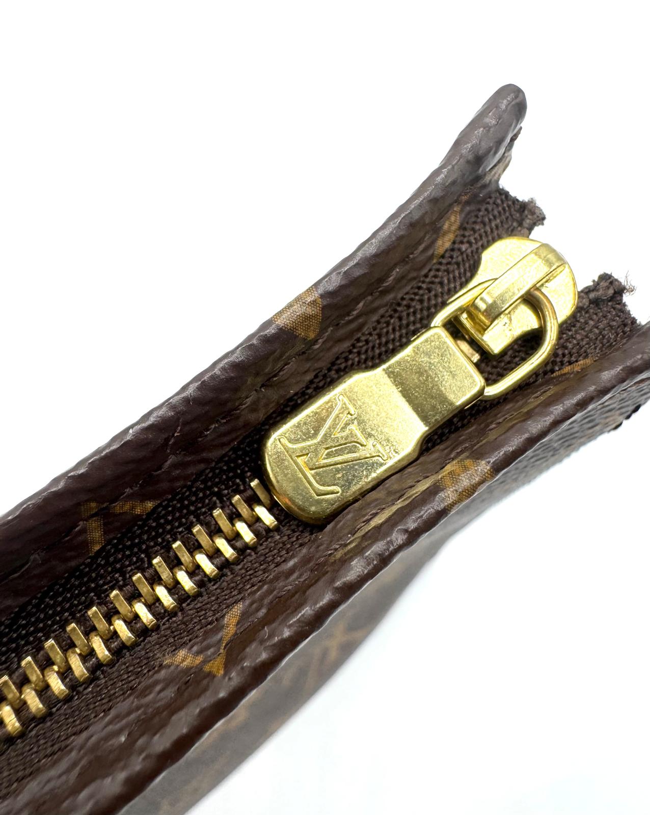 Neceser Louis Vuitton Toilette Trousse Monográm