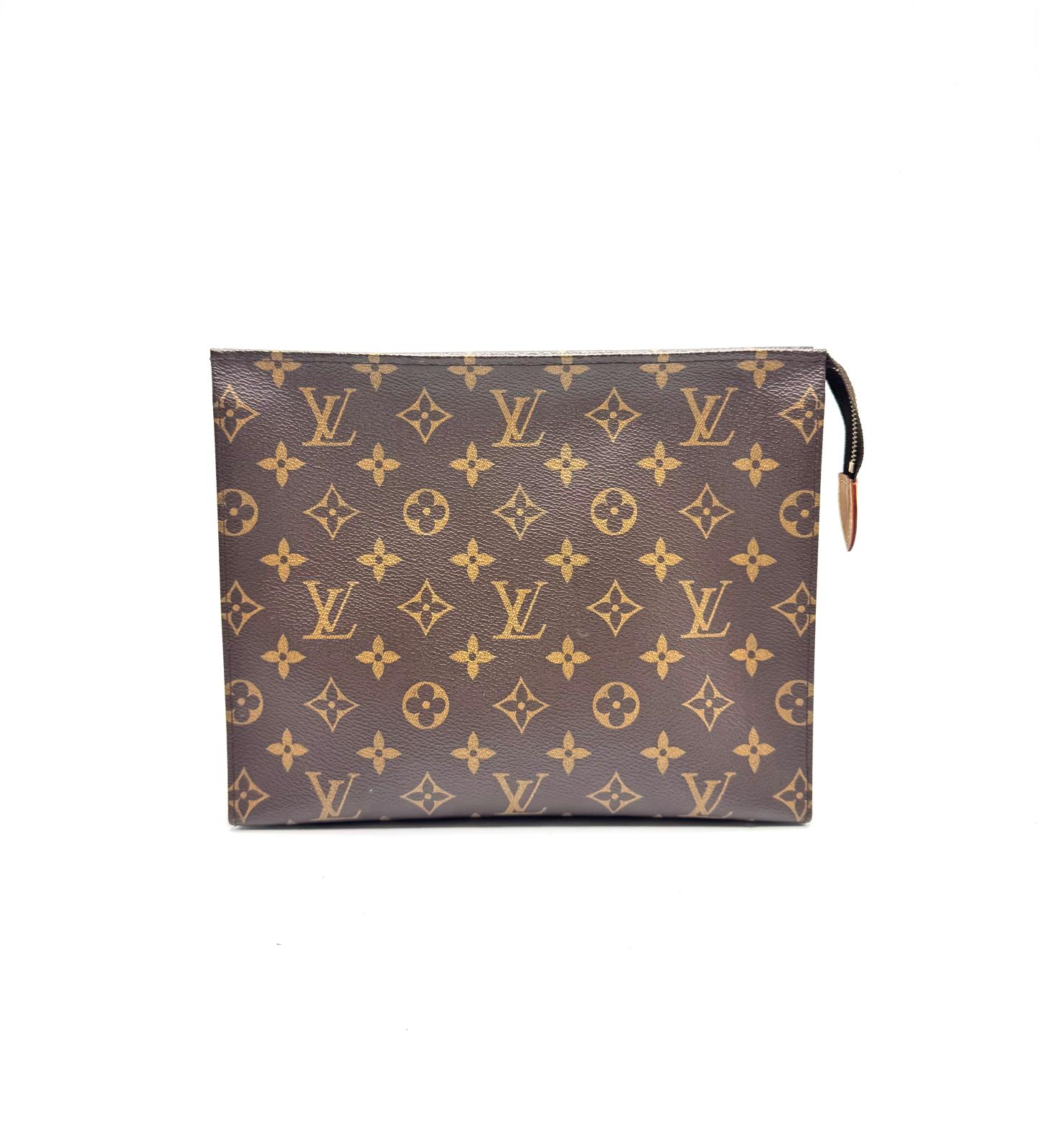 Neceser Louis Vuitton Toilette Trousse Monográm