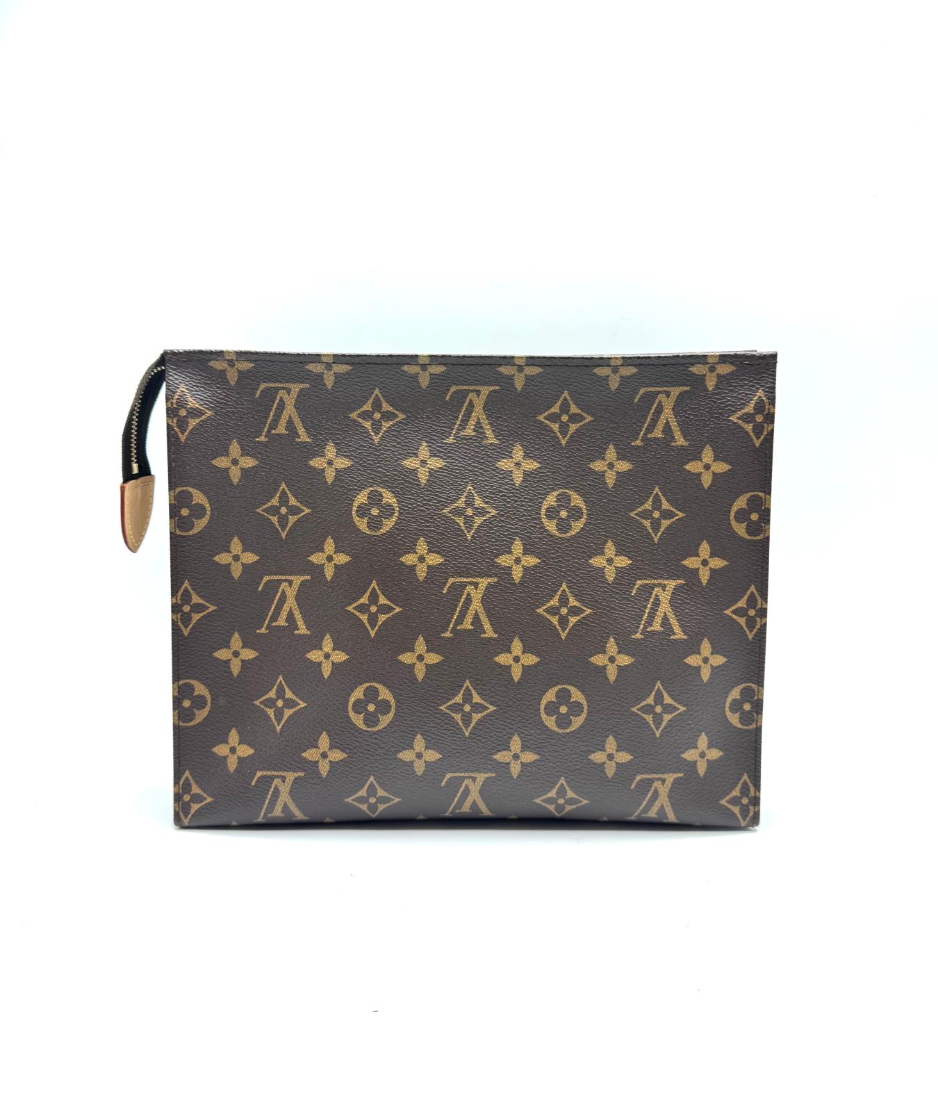 Neceser Louis Vuitton Toilette Trousse Monográm