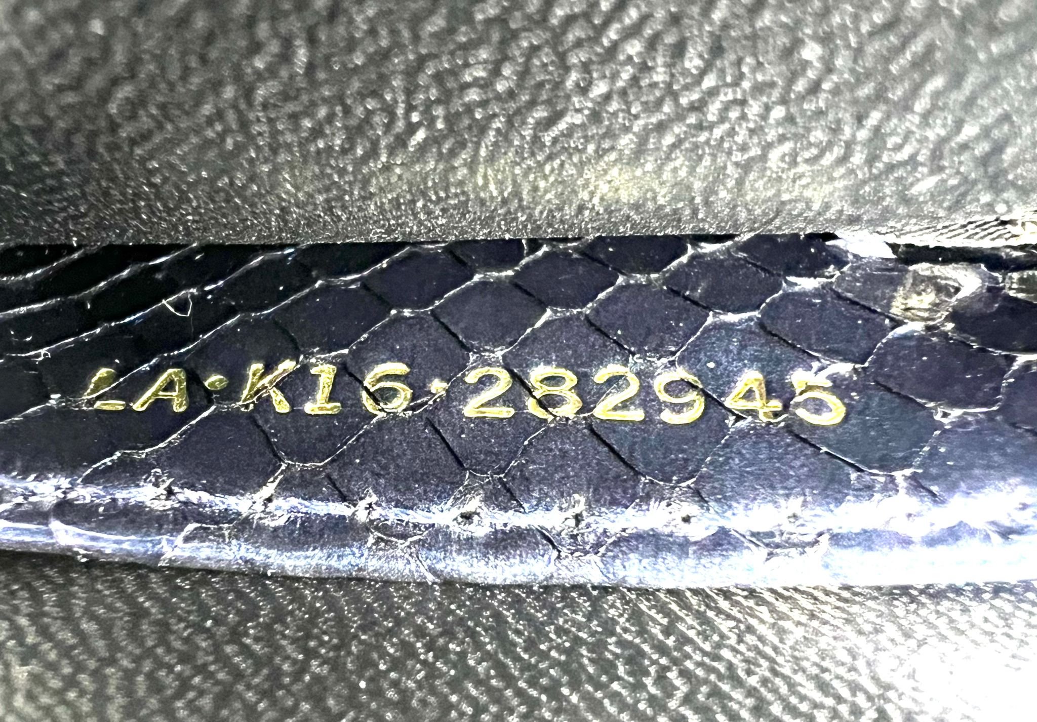 pochette bvlgari serpenti pitone azul