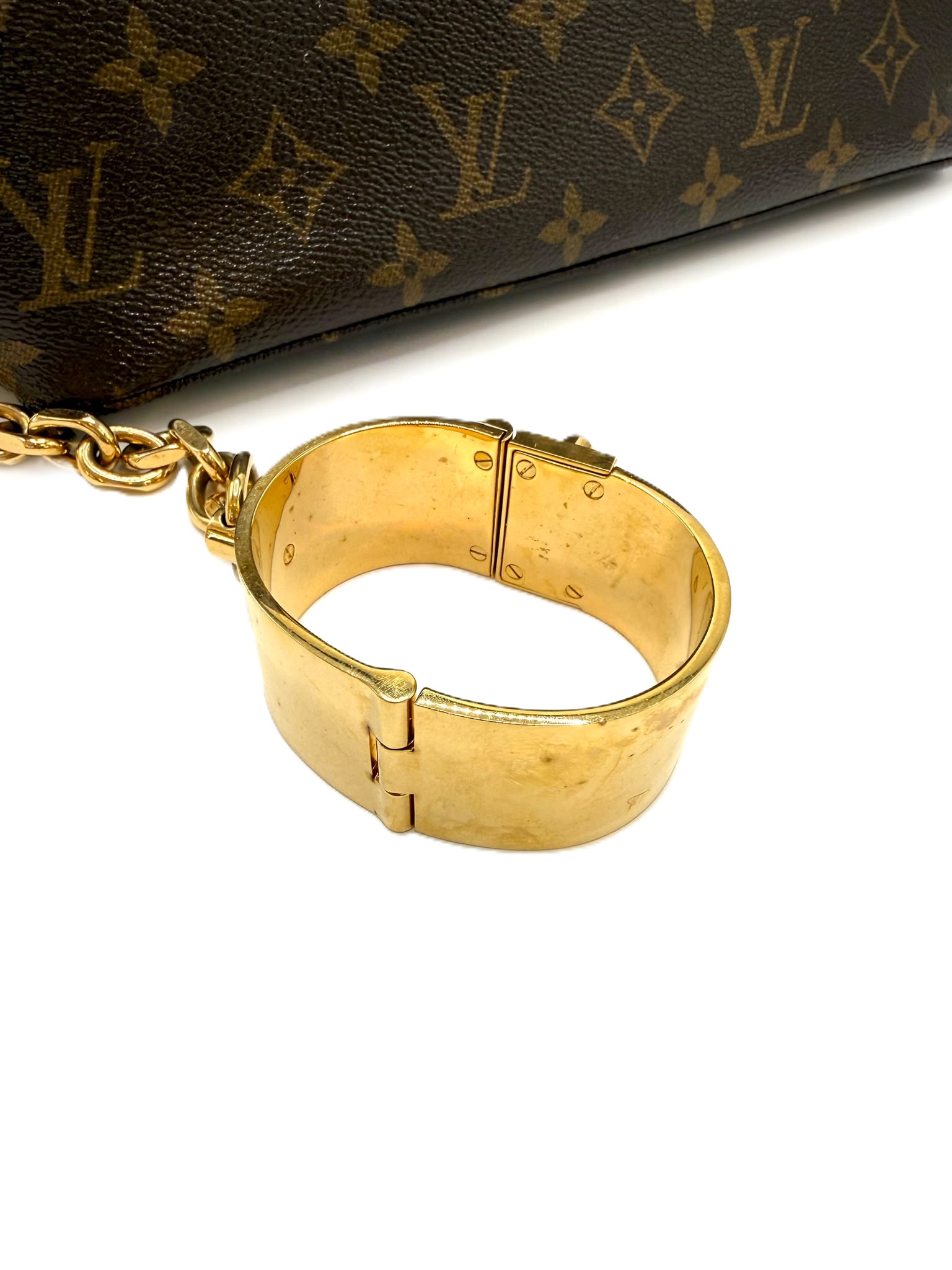 Pochette con brazalete