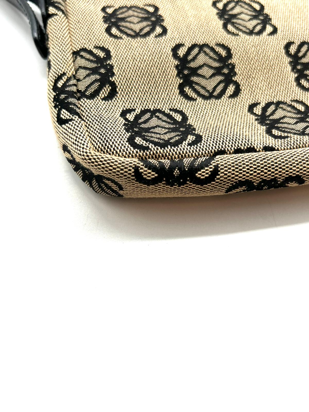 pochette loewe vintage