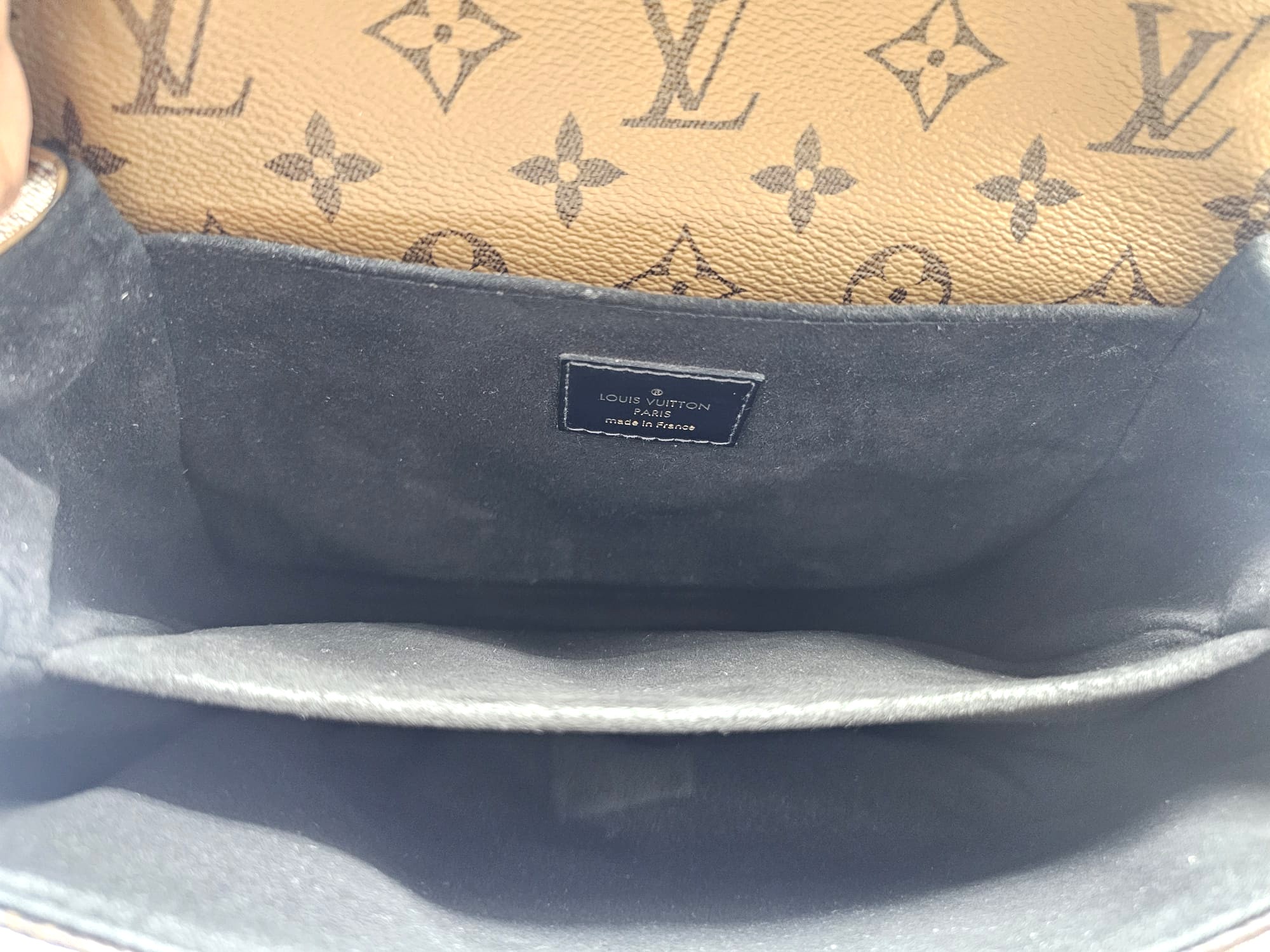 Pochette Métis Monogram Reverse