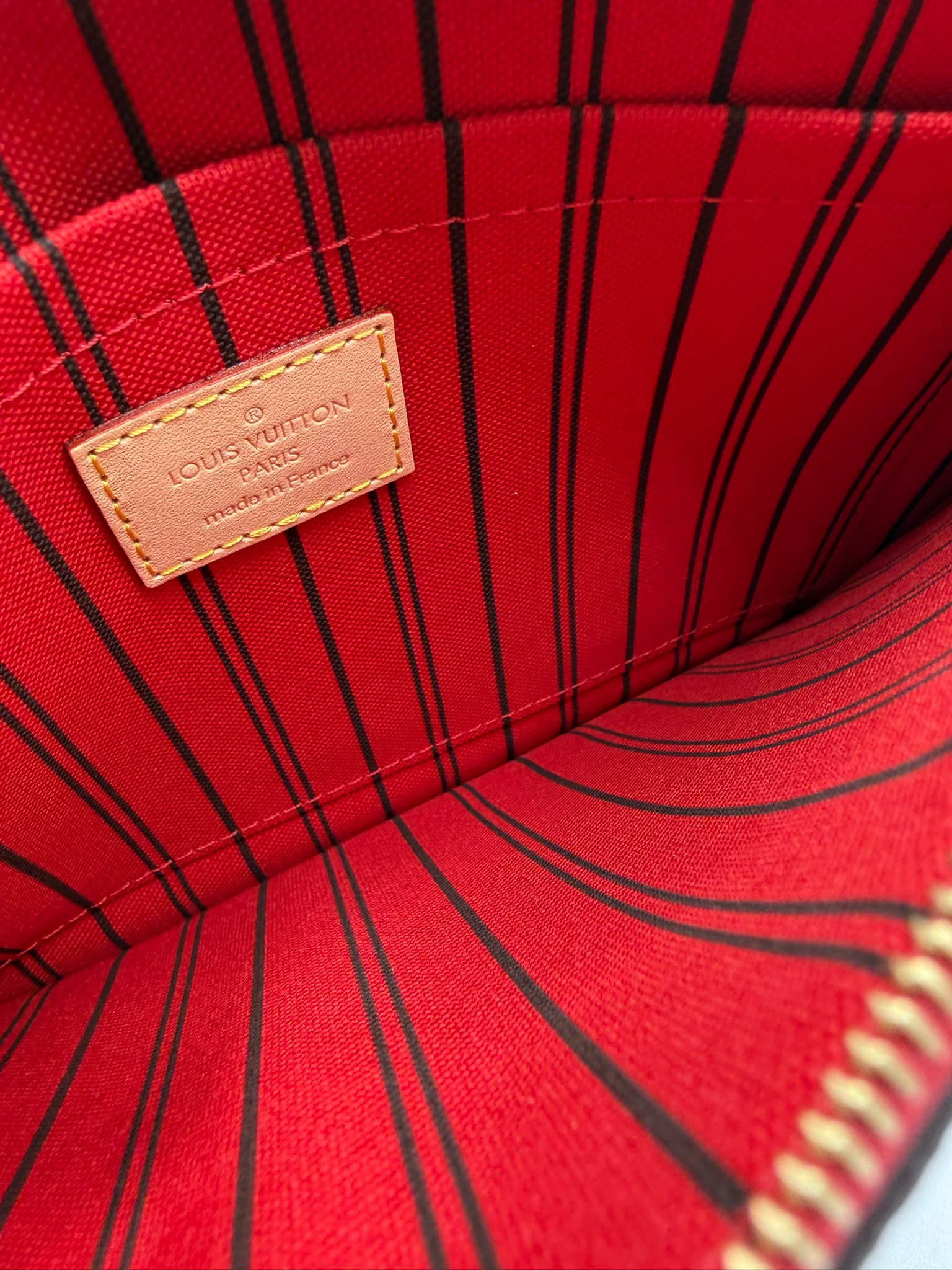 Pochette Neverful