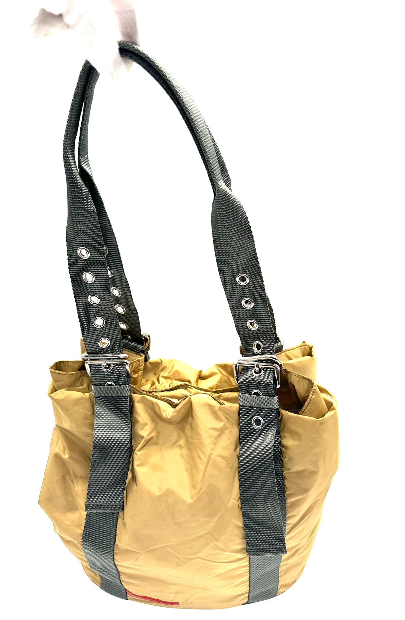 prada bolso