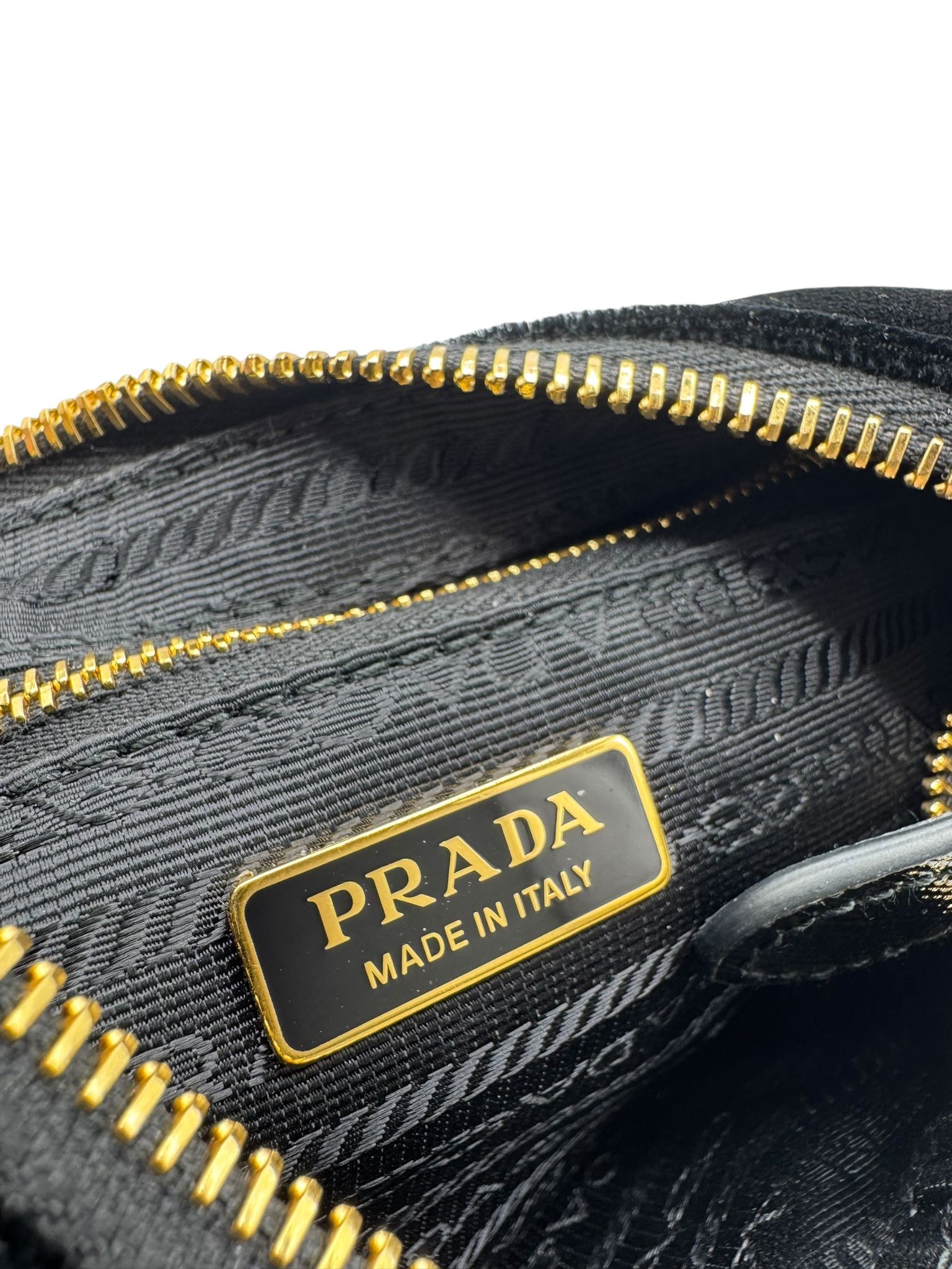 Prada mini Re-Edition
