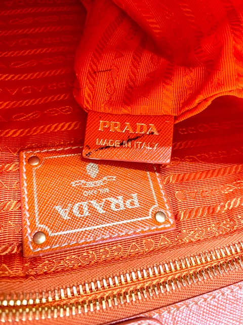 Prada Nylon naranja