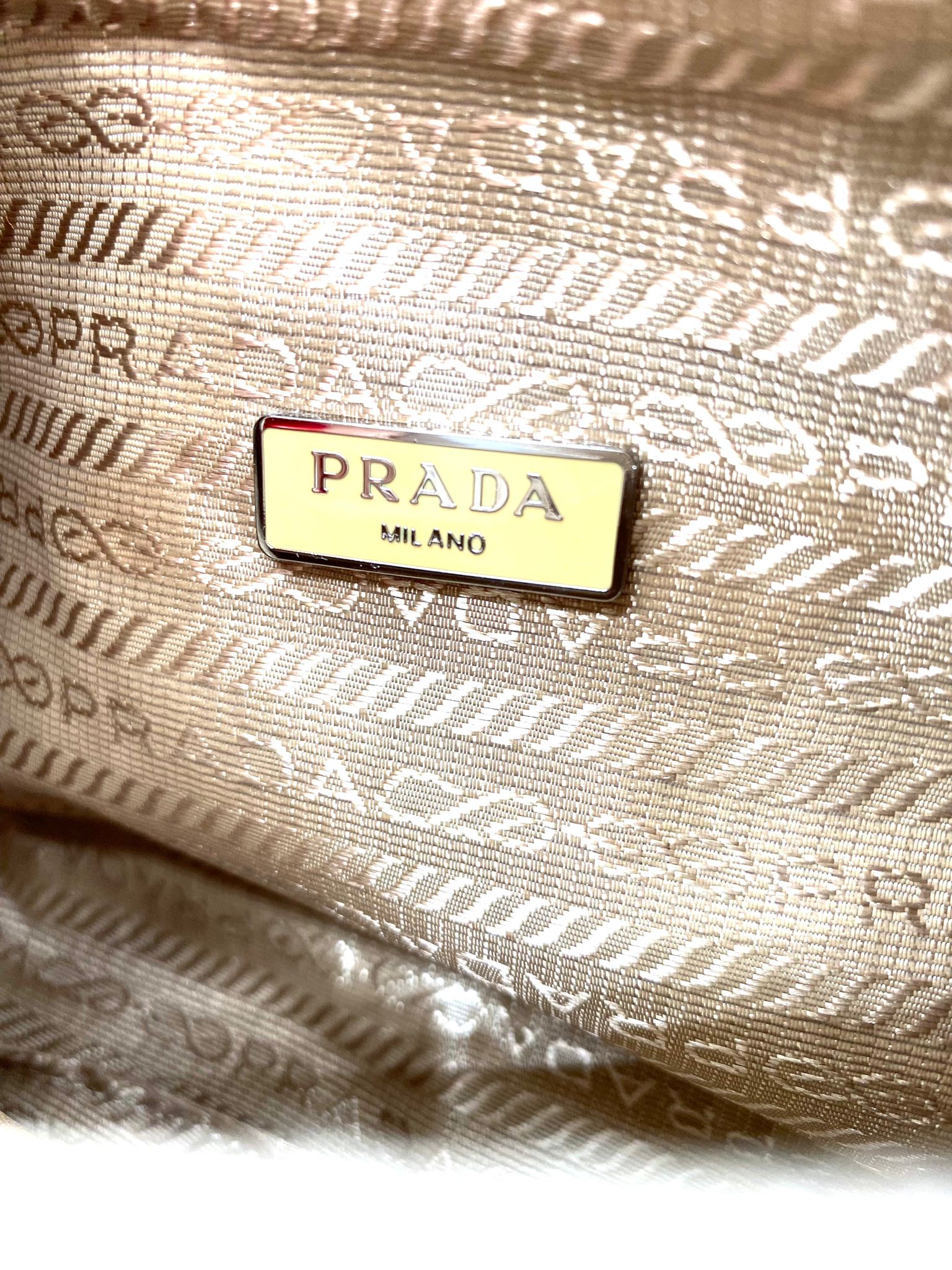 prada re edition 2000