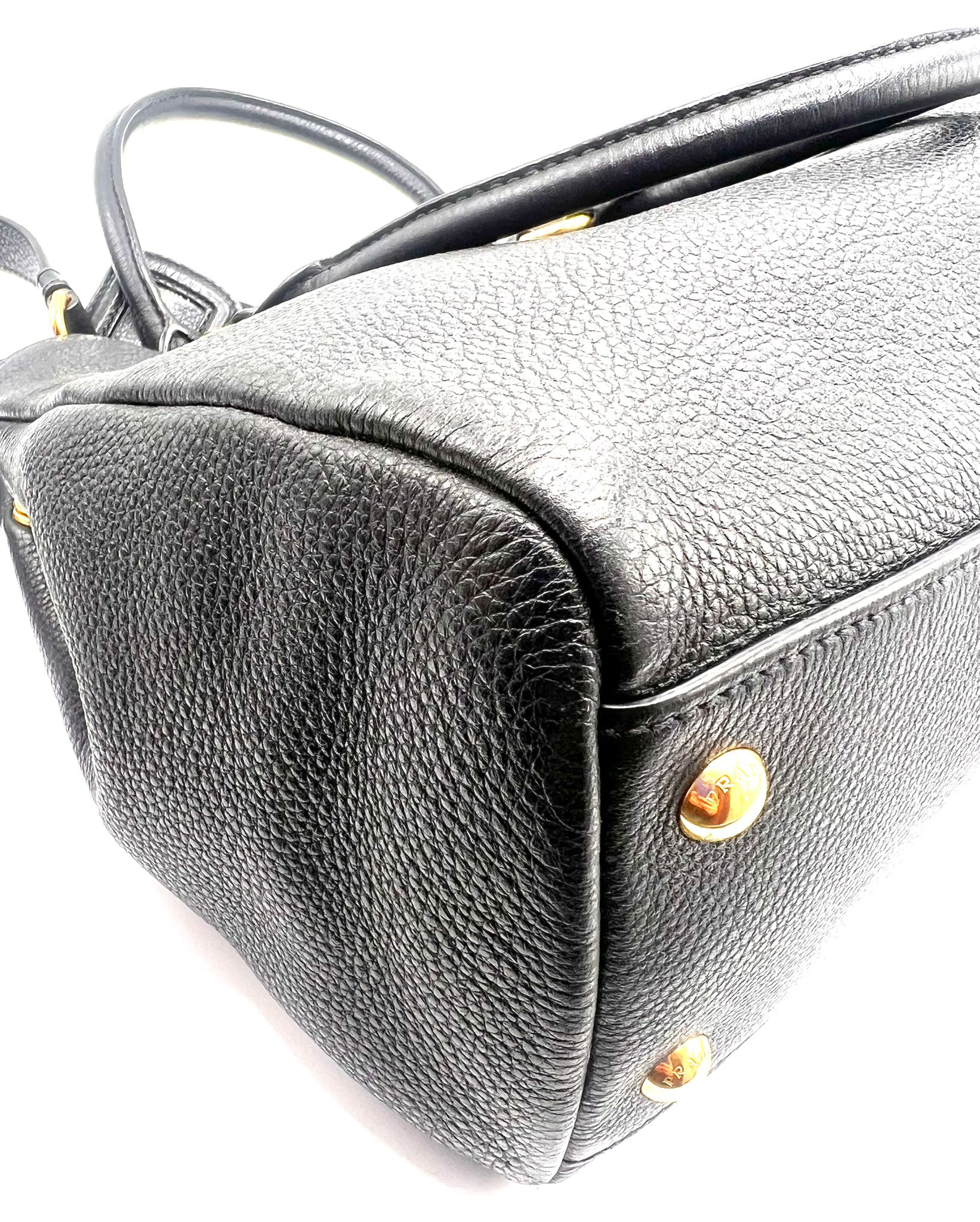 Prada tote pequeño Phenix