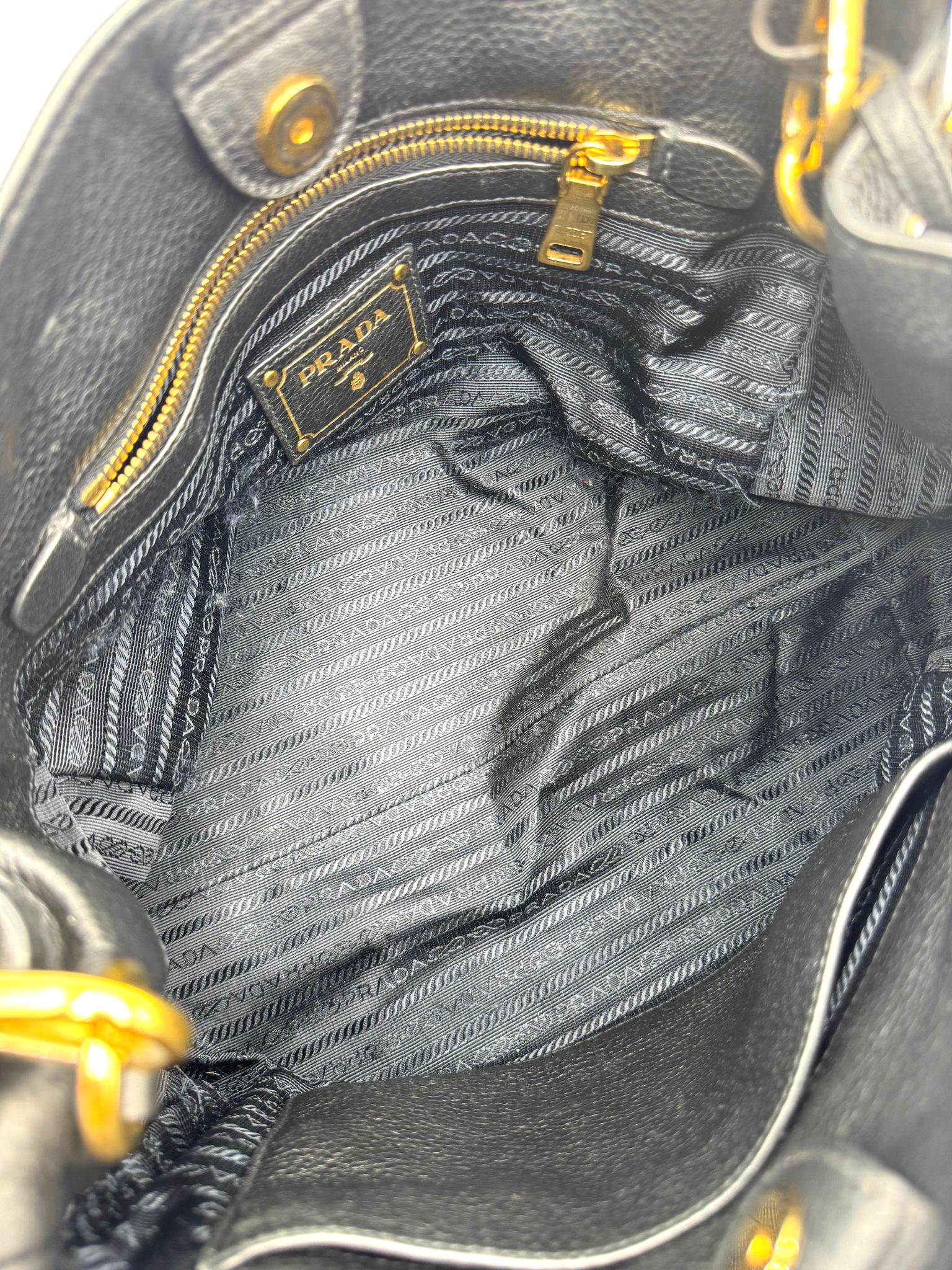Prada tote pequeño Phenix