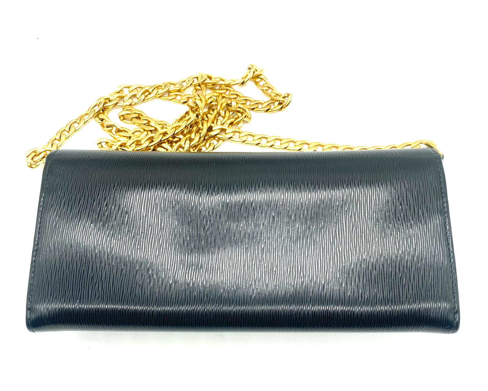 prada WOC