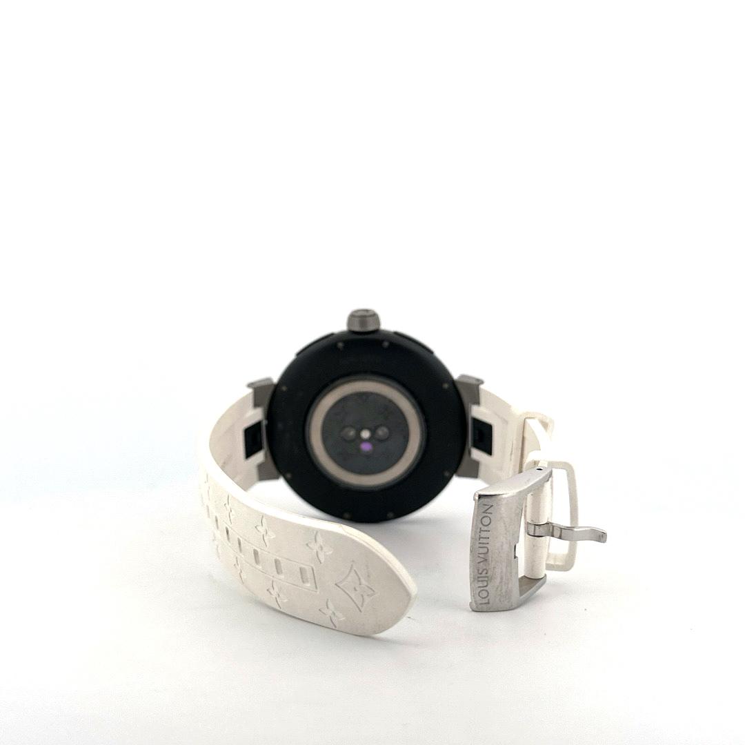reloj Louis Vuitton modelo Tambour Horizon Light Up