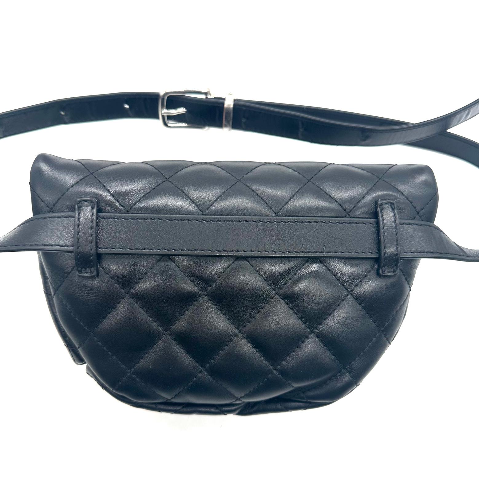riñonera Chanel