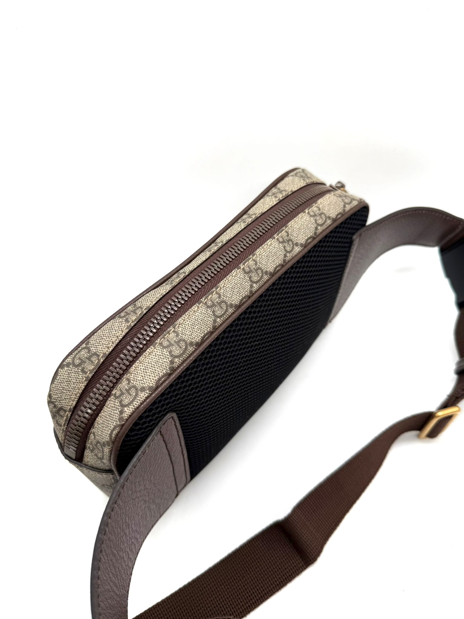 riñonera Gucci GG Supreme