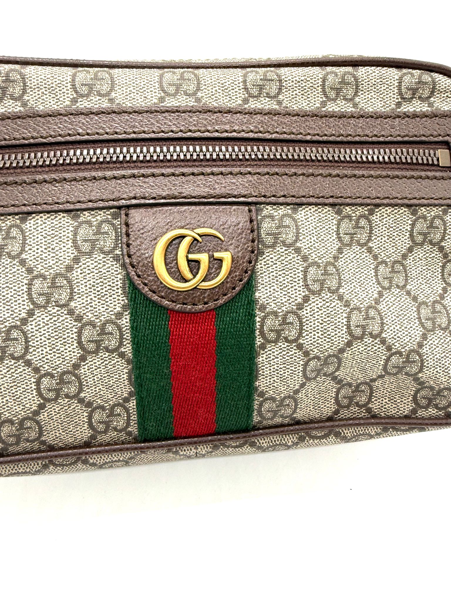 riñonera Gucci GG Supreme