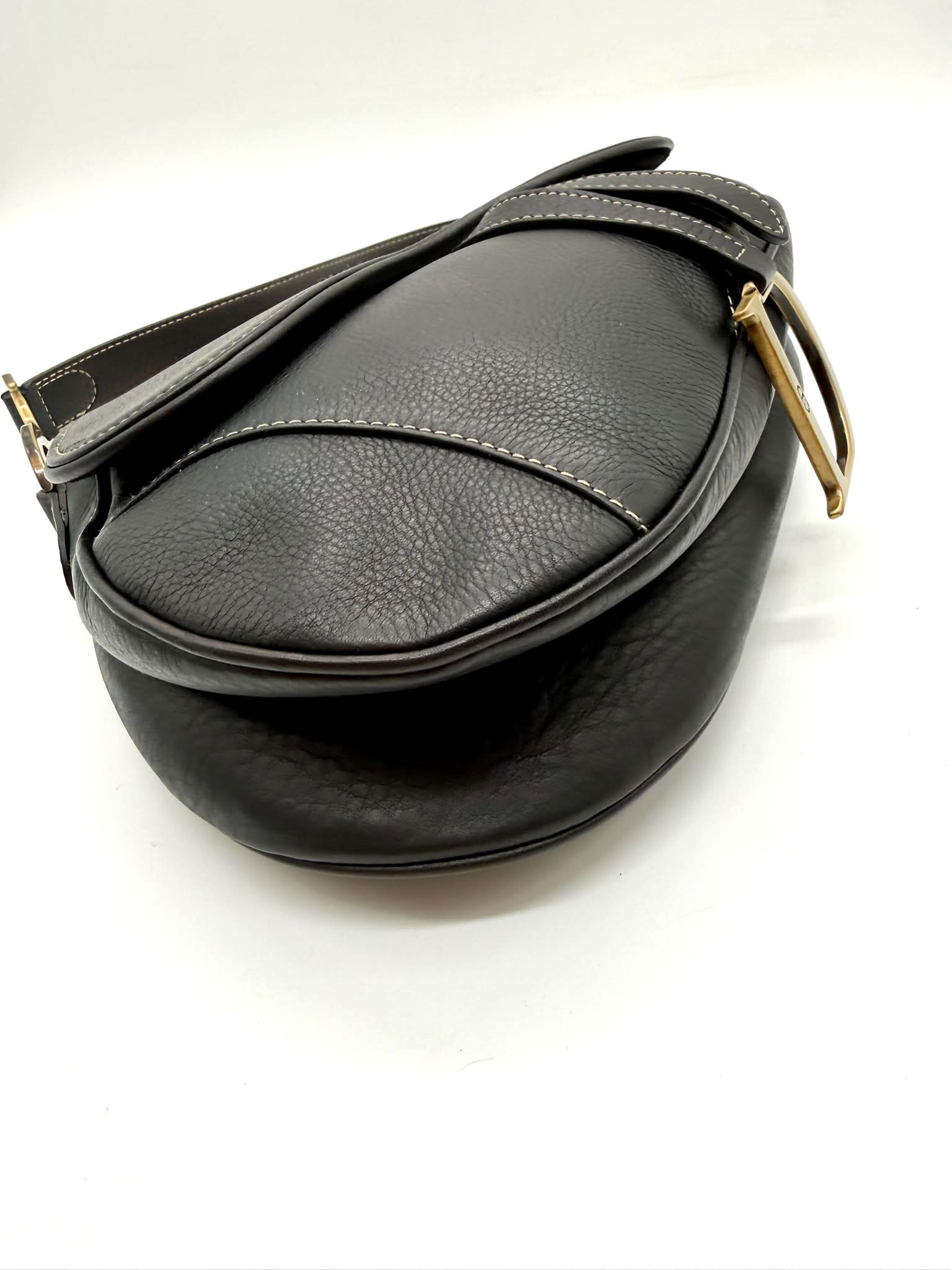 Saddle