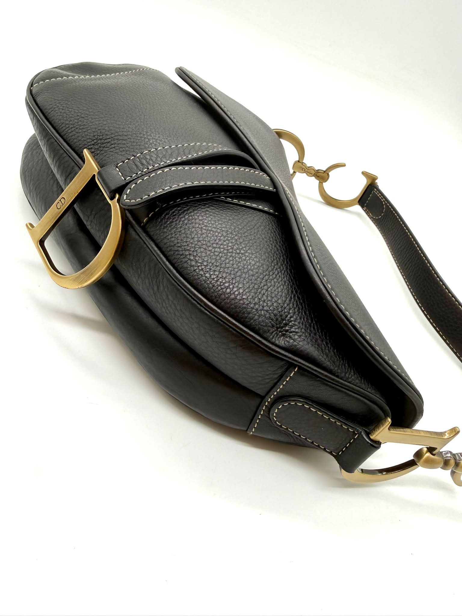 Saddle