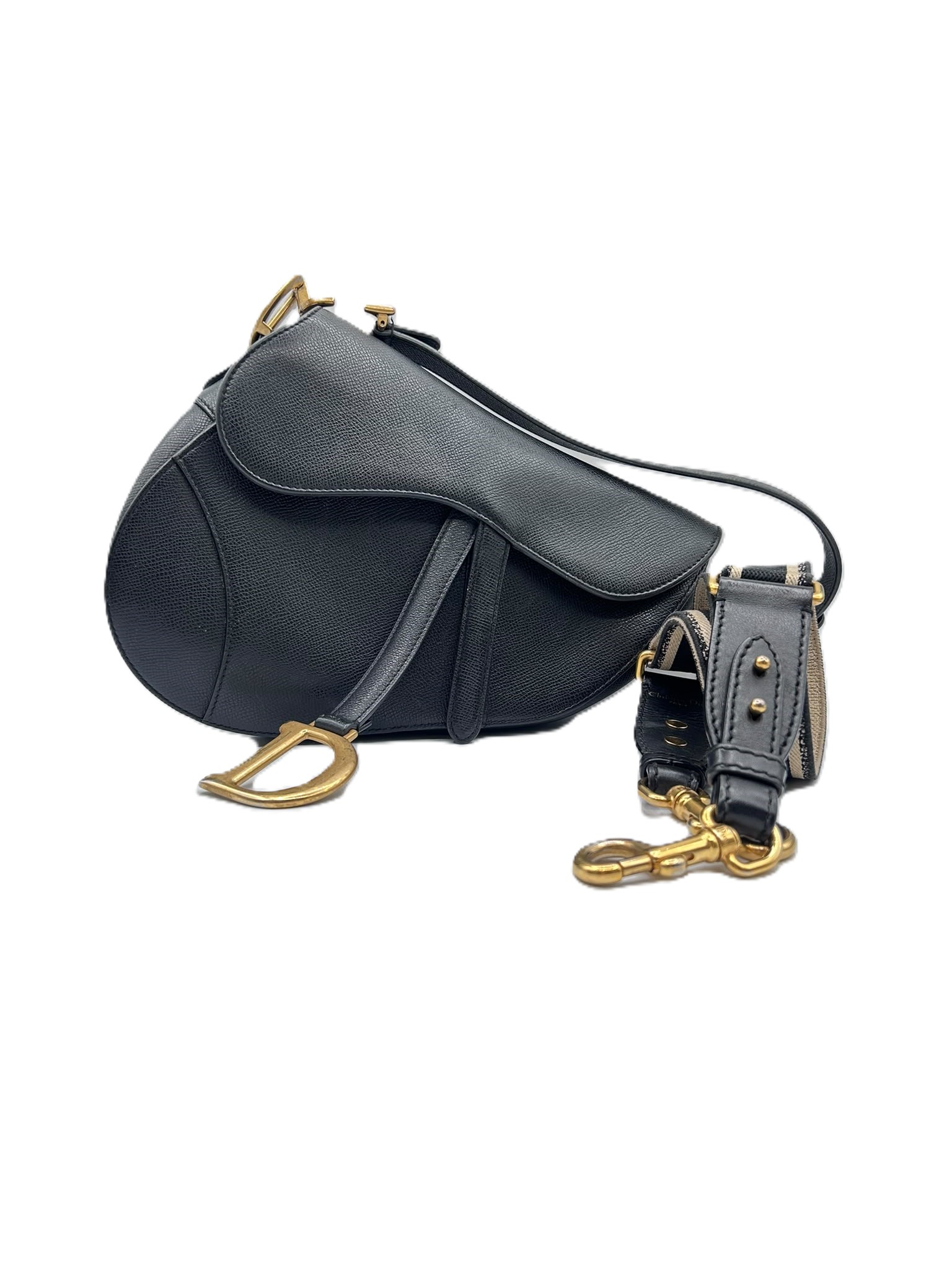 Saddle