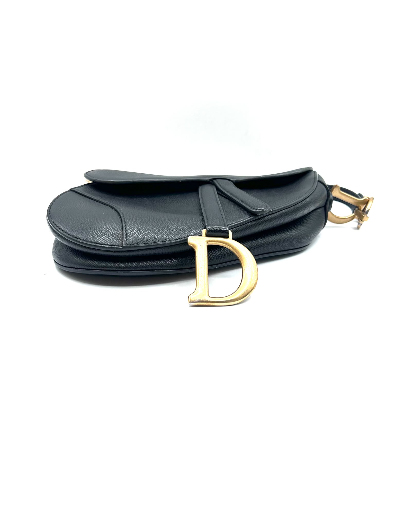 Saddle